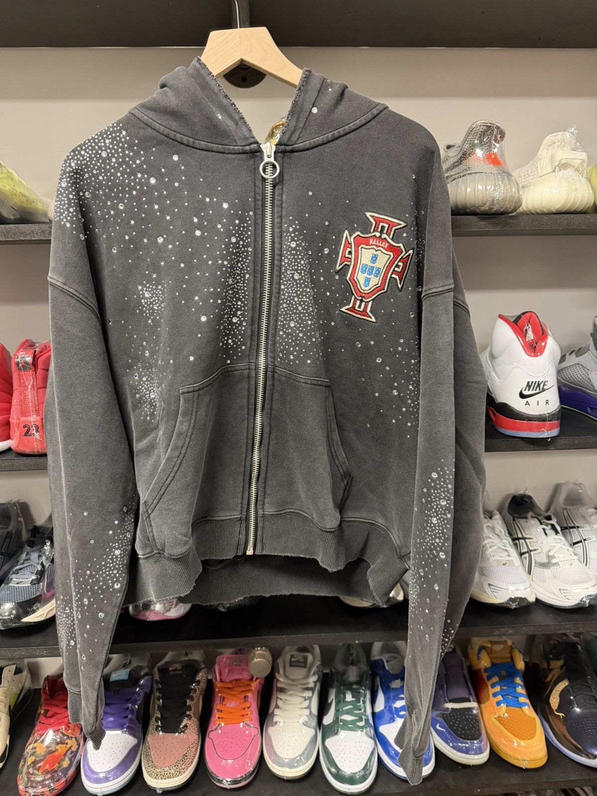 Vale Vale valley dreams hoodie new Size US M / EU 48-50 / 2 - 1 Thumbnail