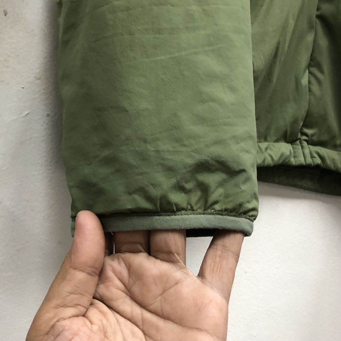 Montbell Montbell Thinsulate Micro Puff Nylon Jacket Mens Size US M / EU 48-50 / 2 - 9 Thumbnail
