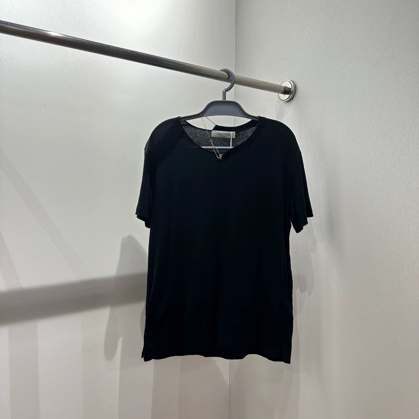 Valentino Valentino mar20 chain solid short-sleeve Tee S Size US S / EU 44-46 / 1 - 1 Thumbnail