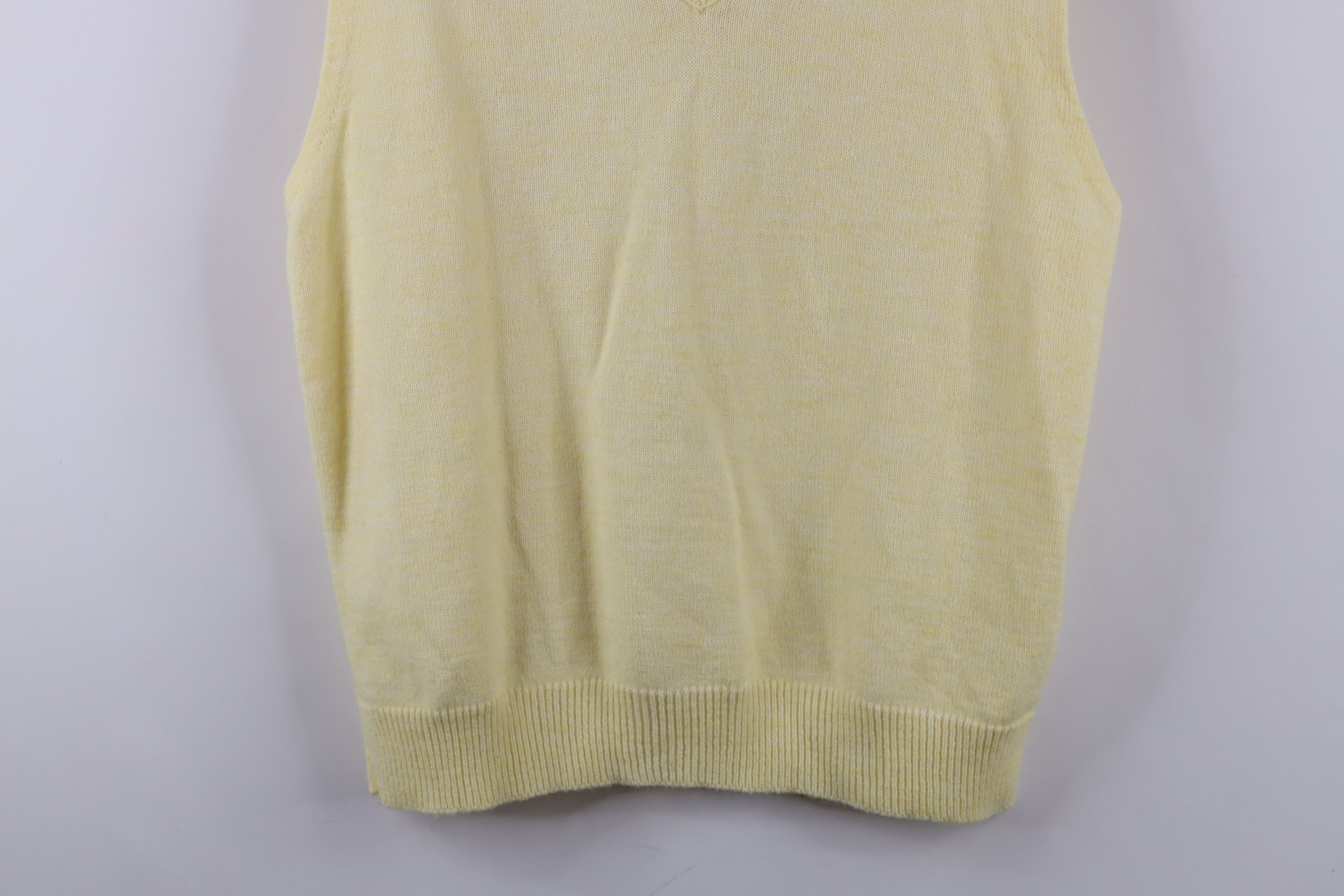 Vintage Vintage 70s Streetwear Soft Knit Sleeveless Sweater Vest USA Size XL / US 12-14 / IT 48-50 - 3 Thumbnail