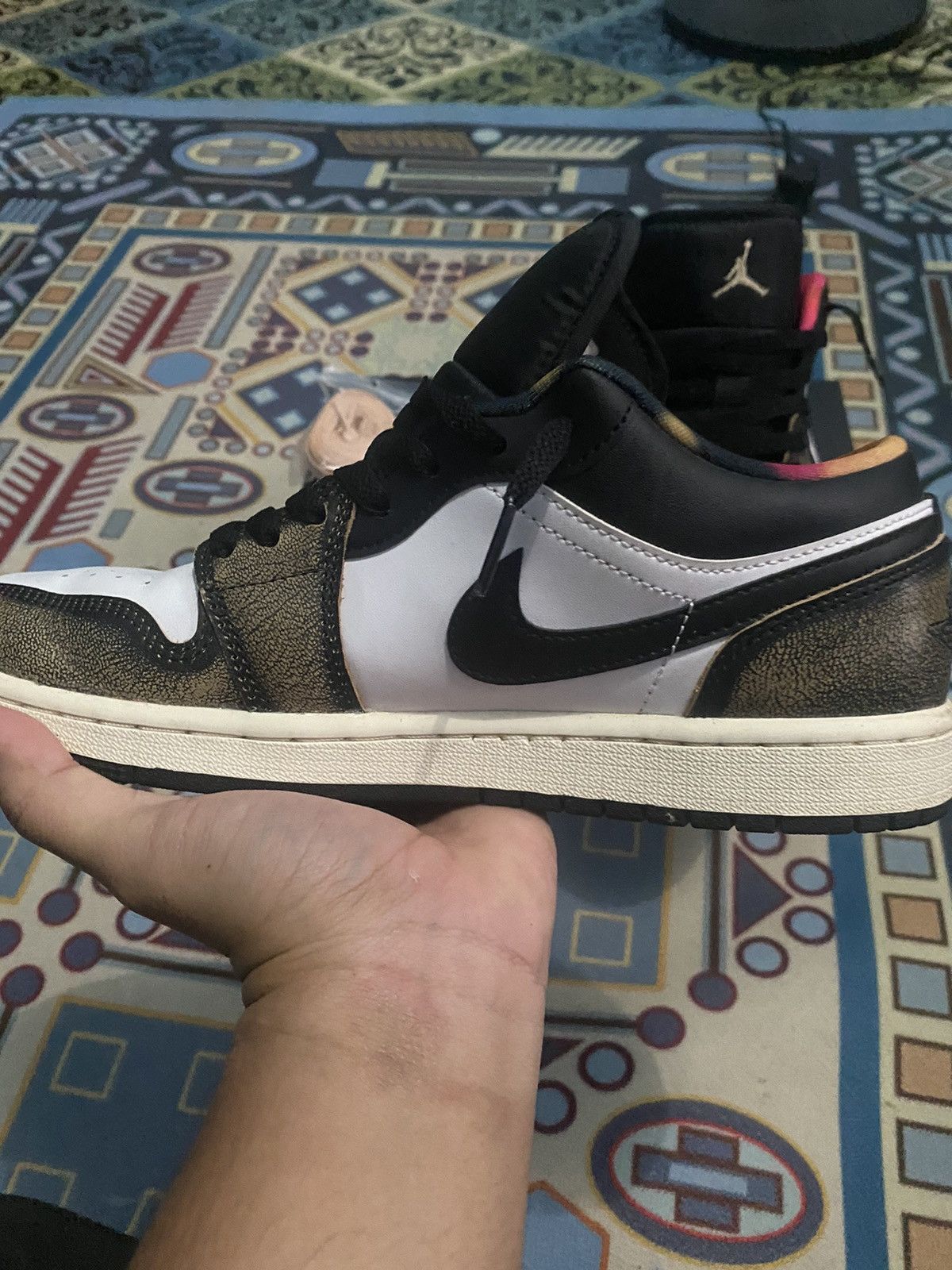 Nike Nike Air Jordan 1 Low Se Wear Away Size US 8 / EU 41 - 2 Thumbnail