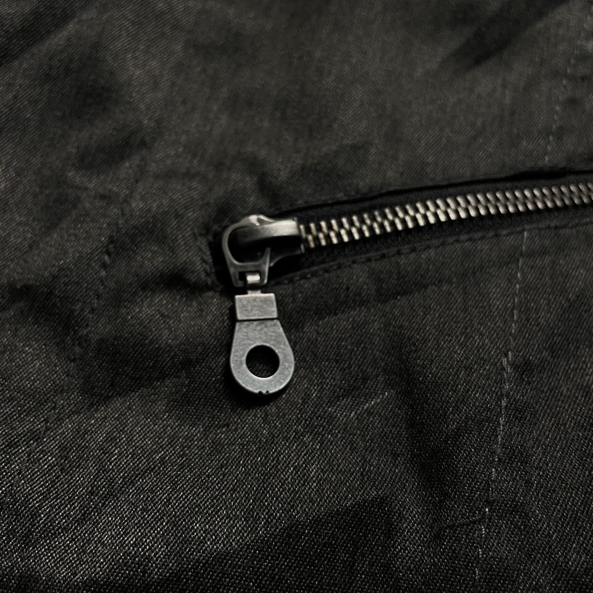 If Six Was Nine × Japanese Brand × Le Grande Bleu (L.G.B.) 🇯🇵 MEN'S BATSU BONDAGE BELTED PUNK GOTHIC MULTIPOCKET JACKET Size US L / EU 52-54 / 3 - 16 Thumbnail