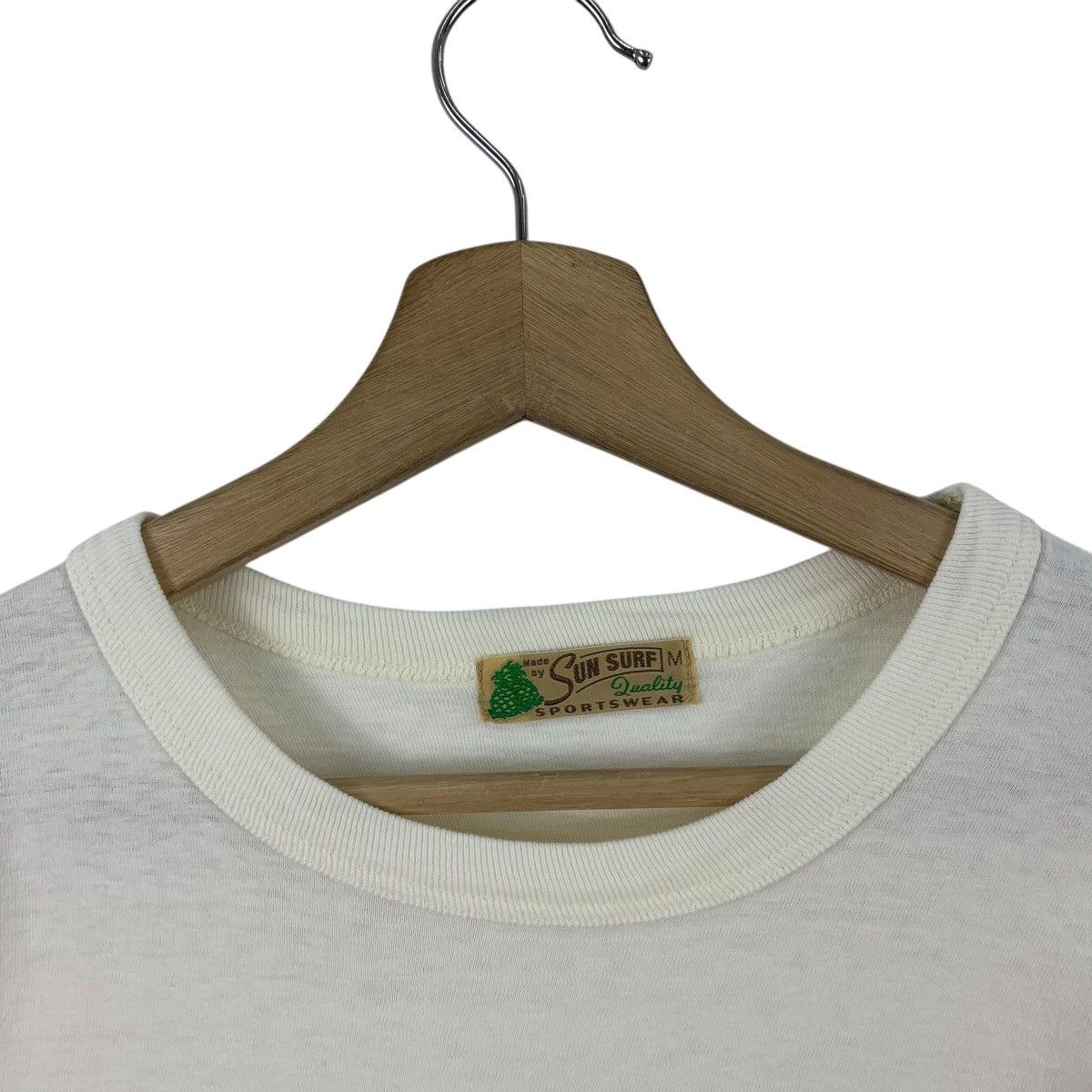Sun Surf × Toyo Enterprises × Vintage Vintage SUN SURF by TOYO ENTERPRISES flower printed tee Size US M / EU 48-50 / 2 - 8 Thumbnail