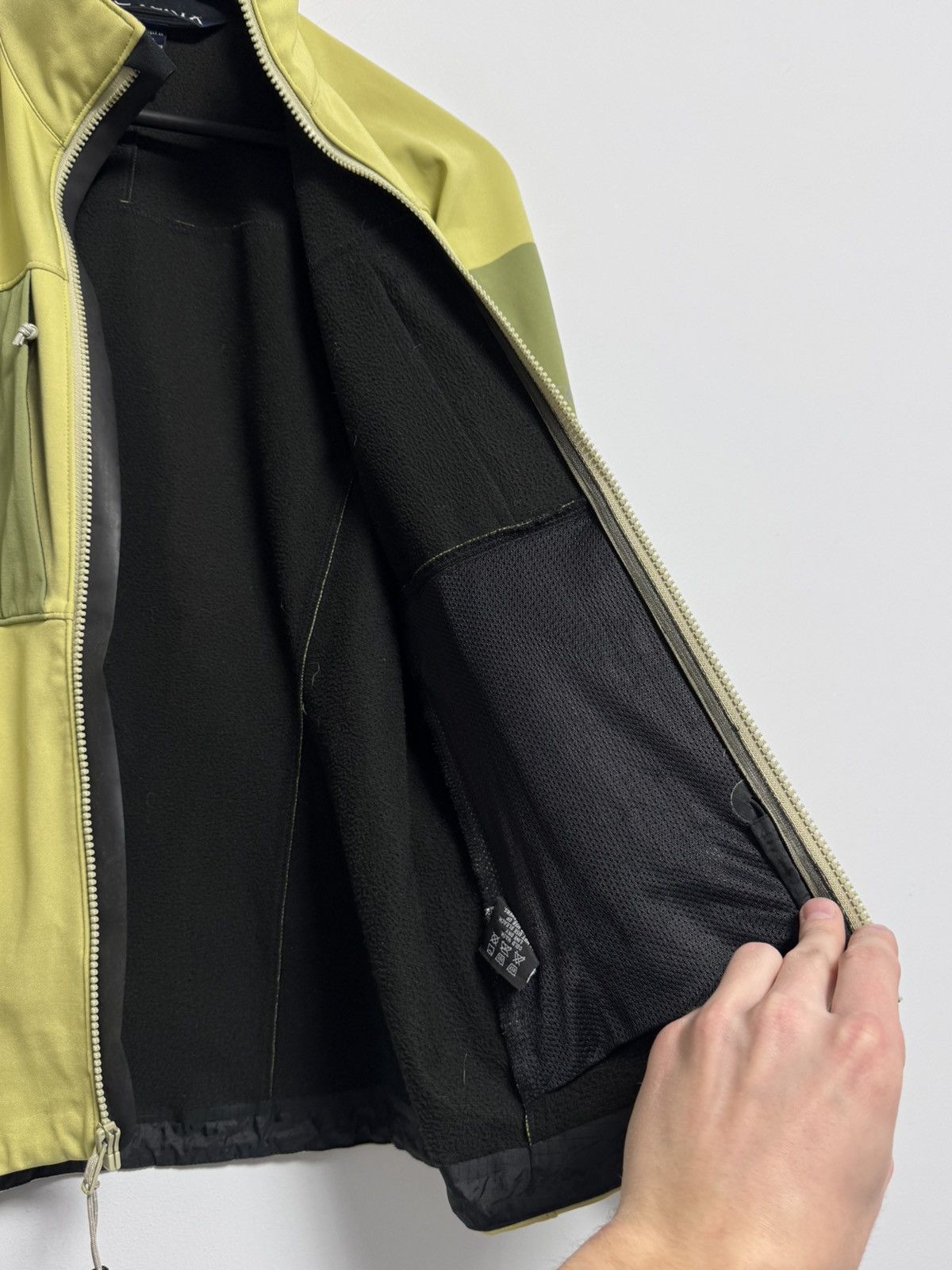 Other Vintage Arc’teyx Softshell Polartec Outdoor Size M / US 6-8 / IT 42-44 - 13 Thumbnail