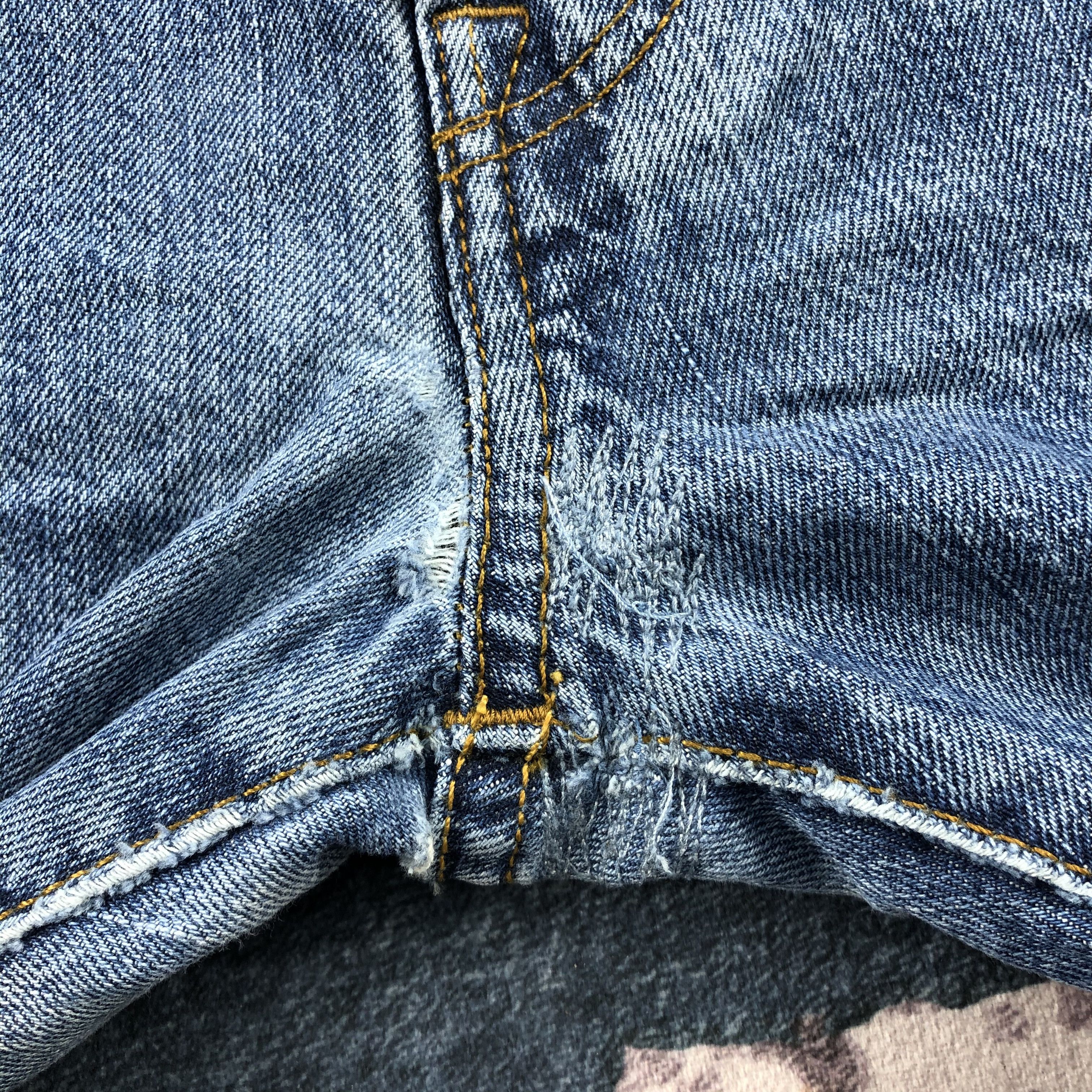 Levi's × Vintage 90s Vintage Blue Wash Levis 501 Jeans-JM2219 Size US 37 - 11 Thumbnail