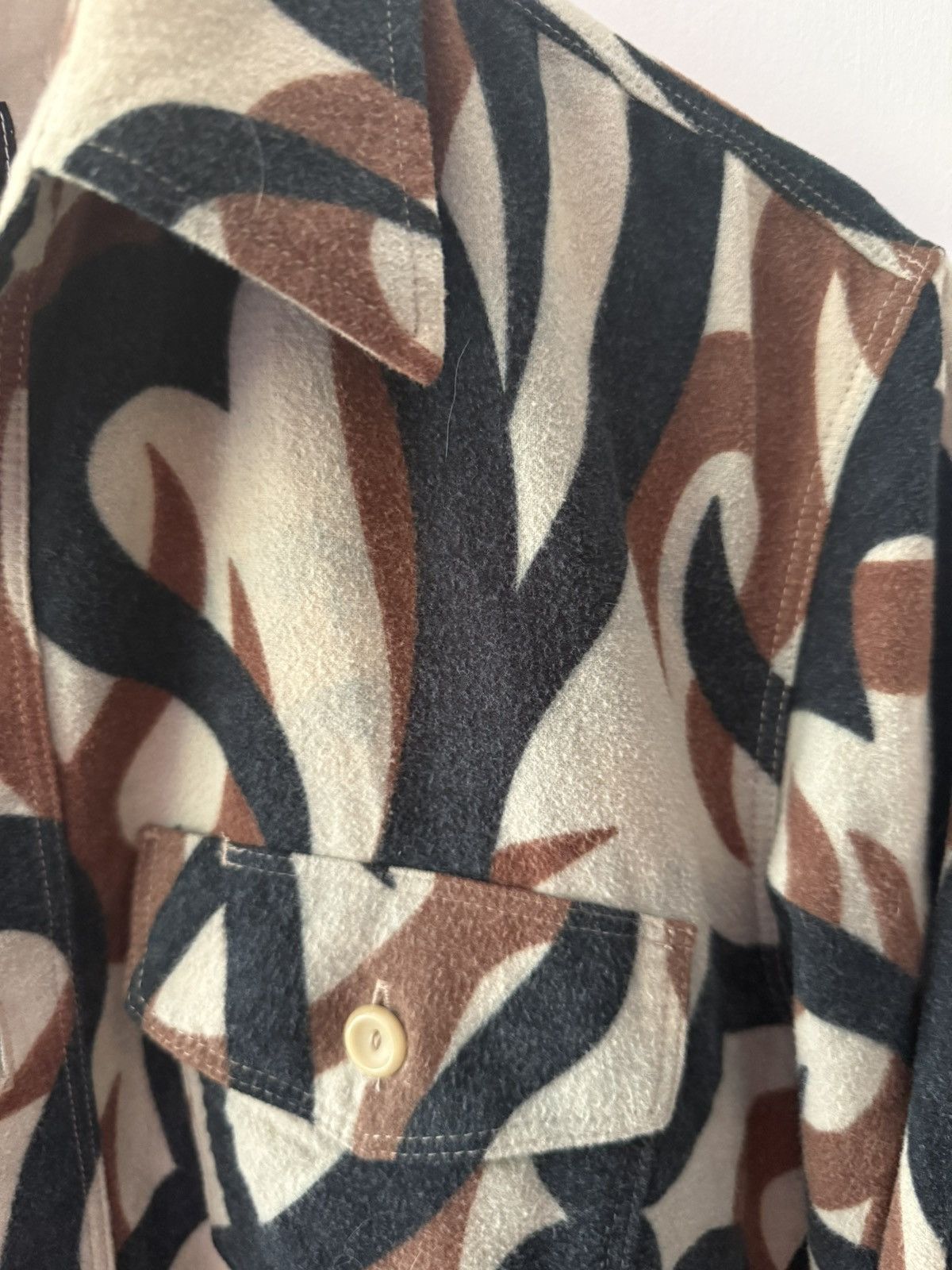 Number (N)ine AW04 Tribal Hearts Long Flannel Size US M / EU 48-50 / 2 - 6 Thumbnail