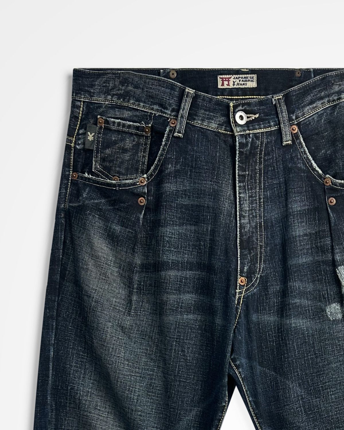 Michiko Koshino Michiko Koshino, Yen Jeans Multi-Dart Rivet Jeans Size US 34 / EU 50 - 3 Thumbnail