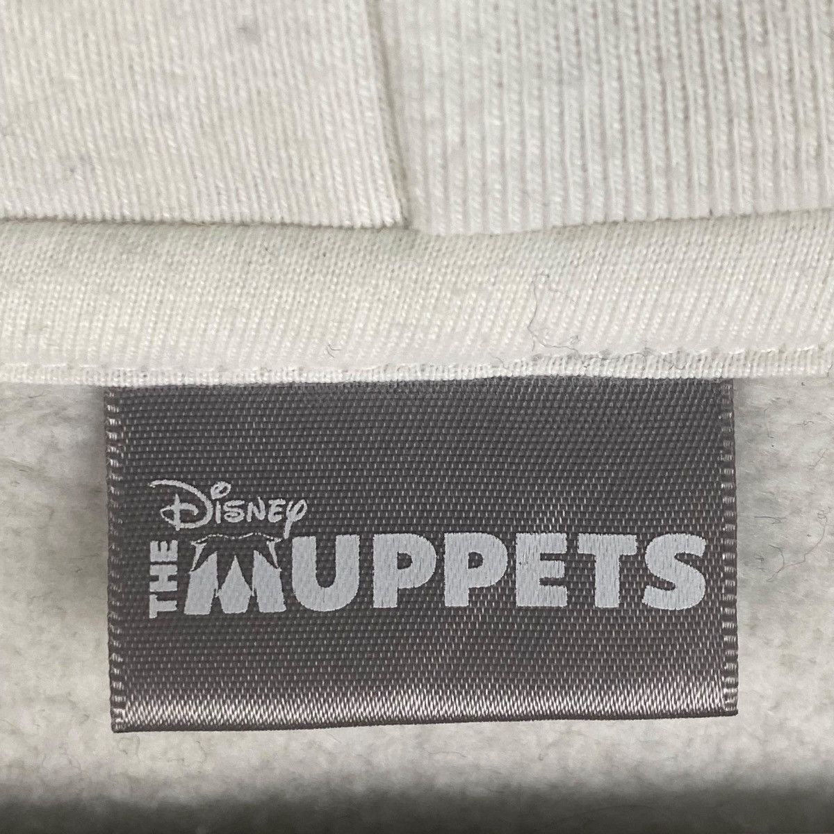 Disney Vintage Disney Muppets Hoodie Embroidered White Size US L / EU 52-54 / 3 - 7 Thumbnail