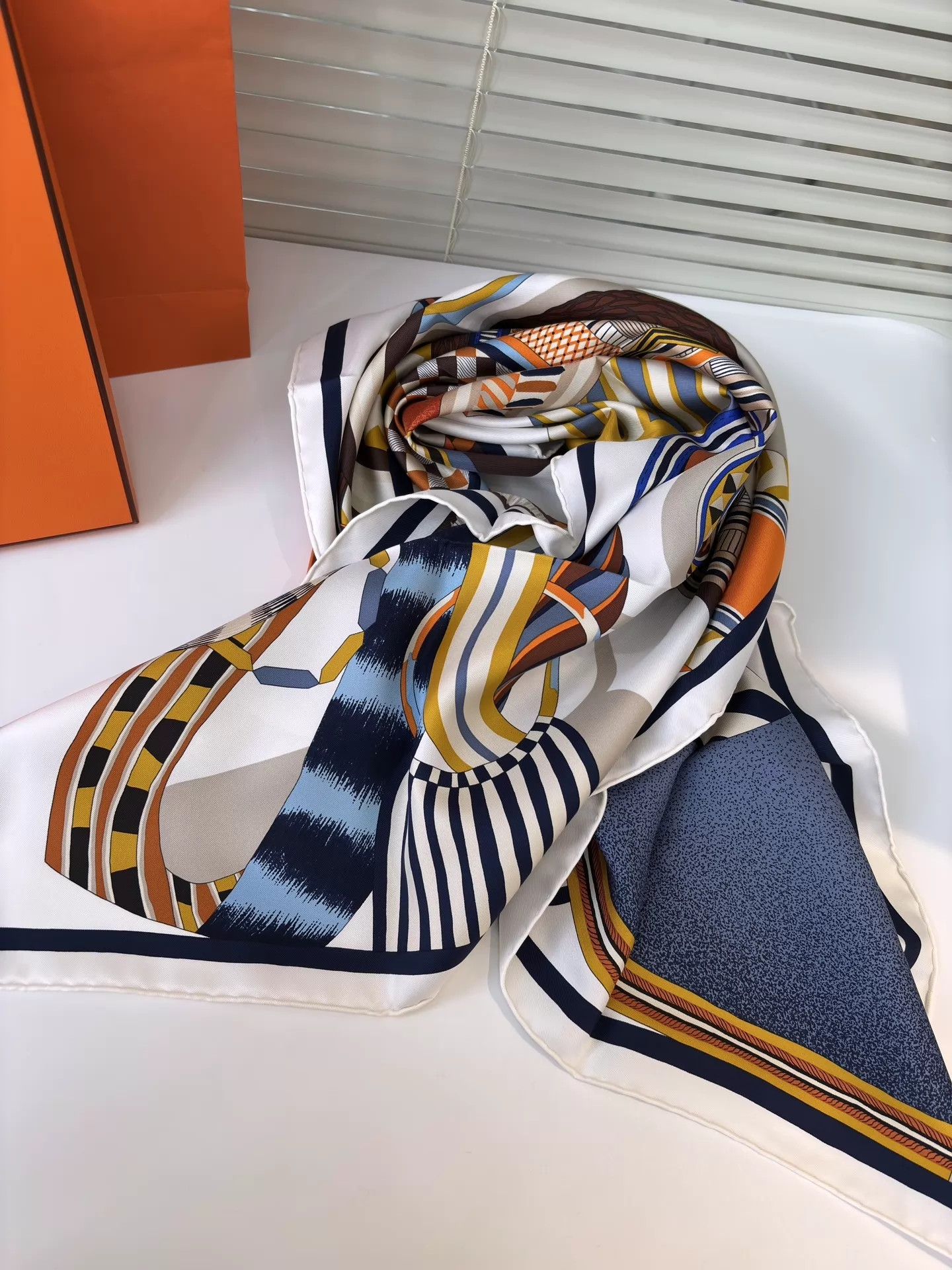 Hermes Hermes Fantasy Saddle 90cm Silk Scarf New Box & Tags Sale Size ONE SIZE - 4 Thumbnail