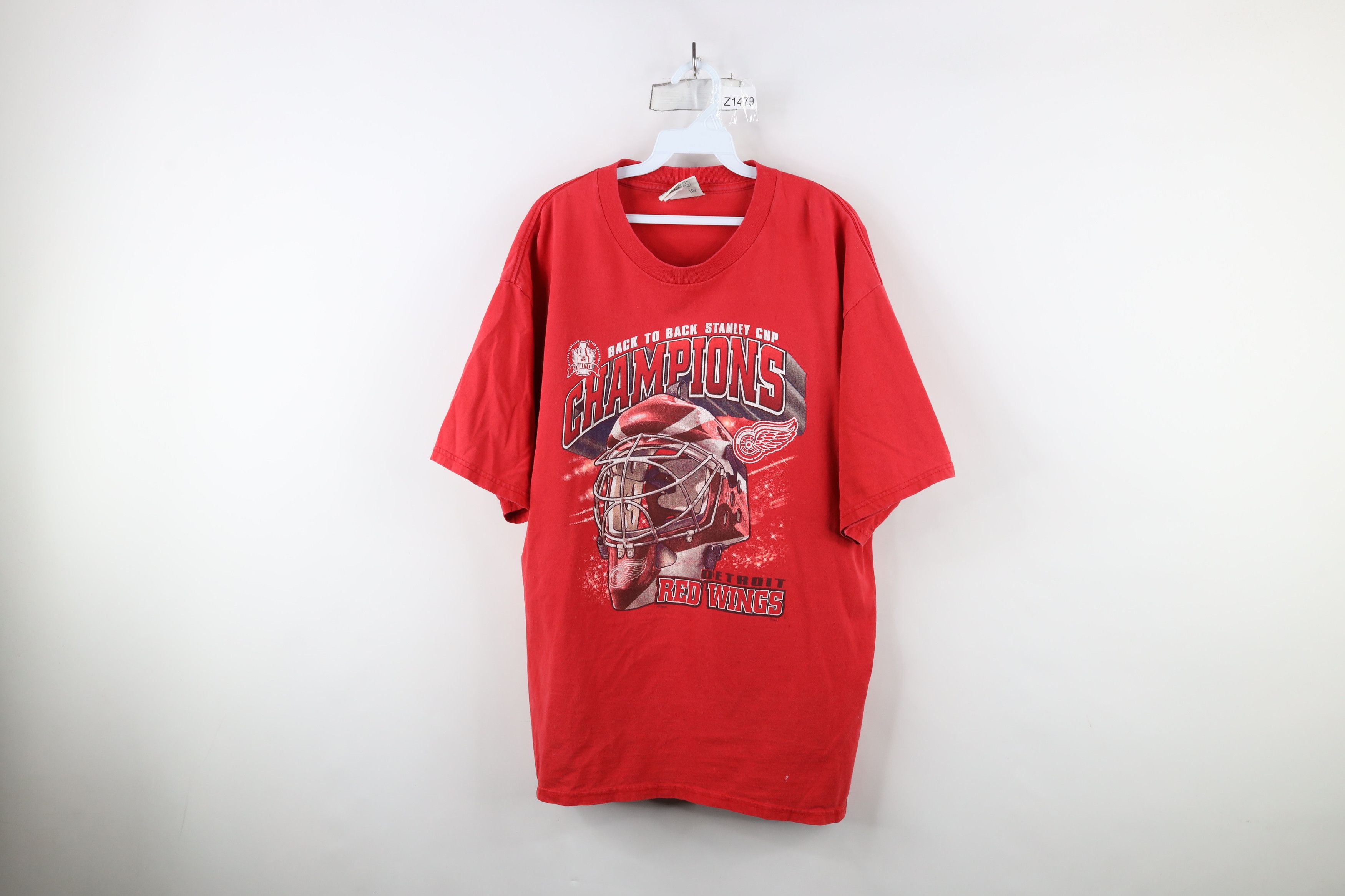 Vintage Vintage 90s Stanley Cup Champs Detroit Red Wings T-Shirt Size US XL / EU 56 / 4 - 1 Thumbnail