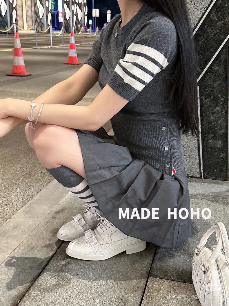 Thom Browne Thom Browne Gray round neck short sleeve knit sweater Size US XXS / EU 40 - 7 Thumbnail