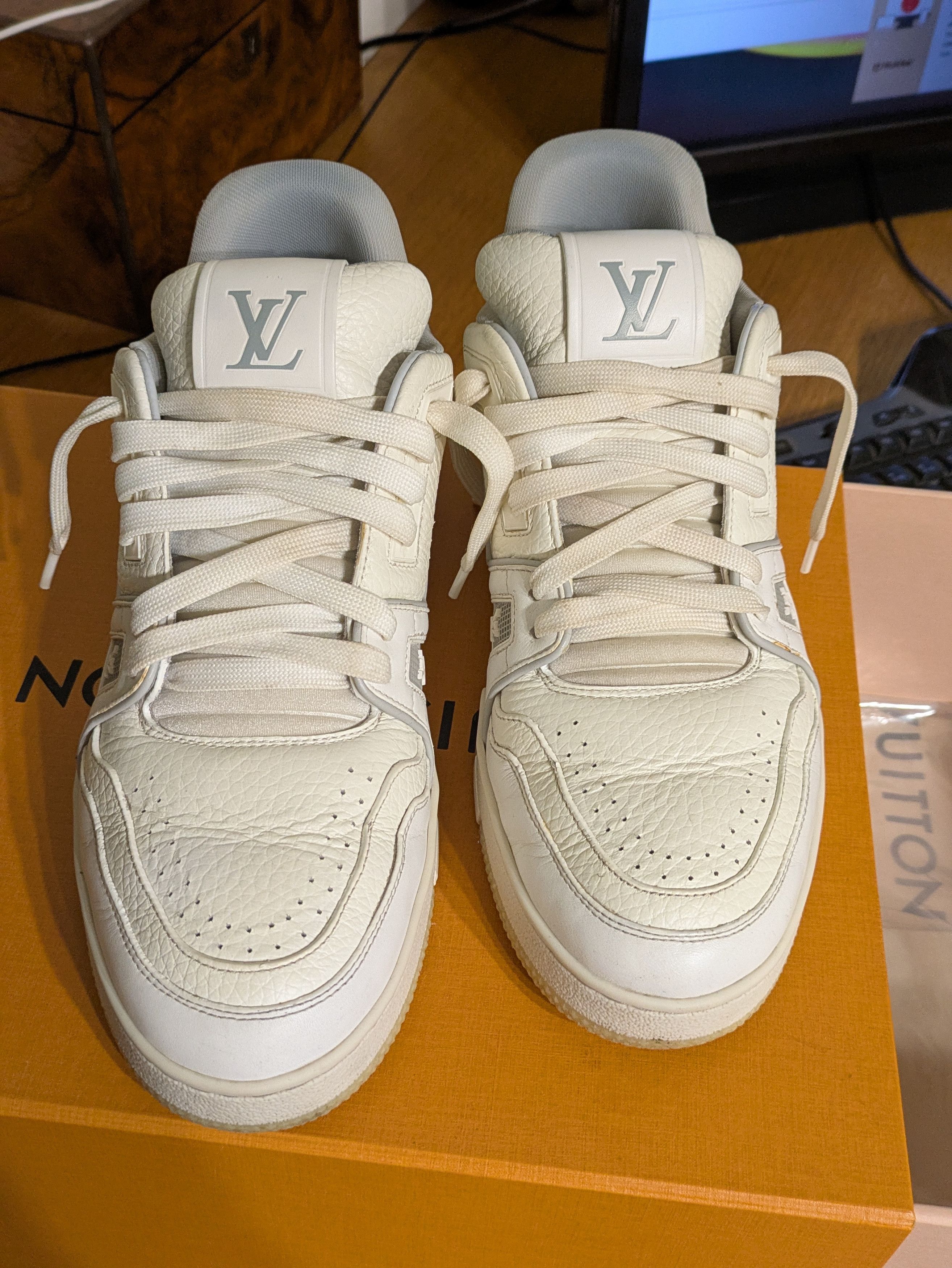 Louis Vuitton LV Trainer white Size US 9 / EU 42 - 1 Thumbnail