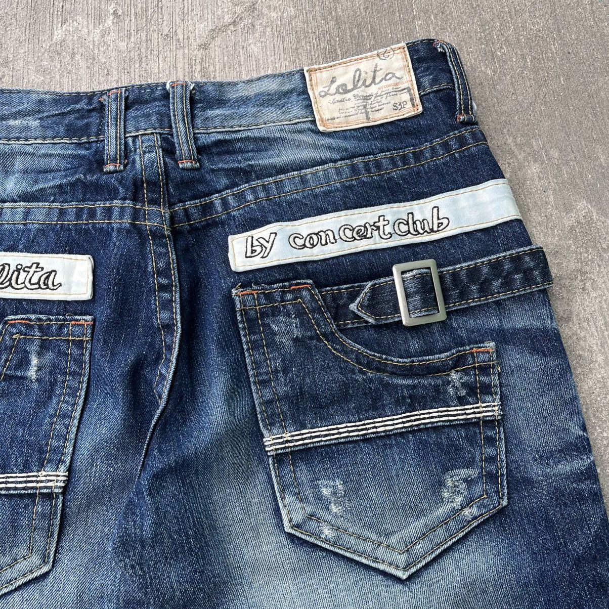 If Six Was Nine Vintage Lolita Buckle Back Faded Flare Distressed Jeans Size US 33 - 5 Thumbnail