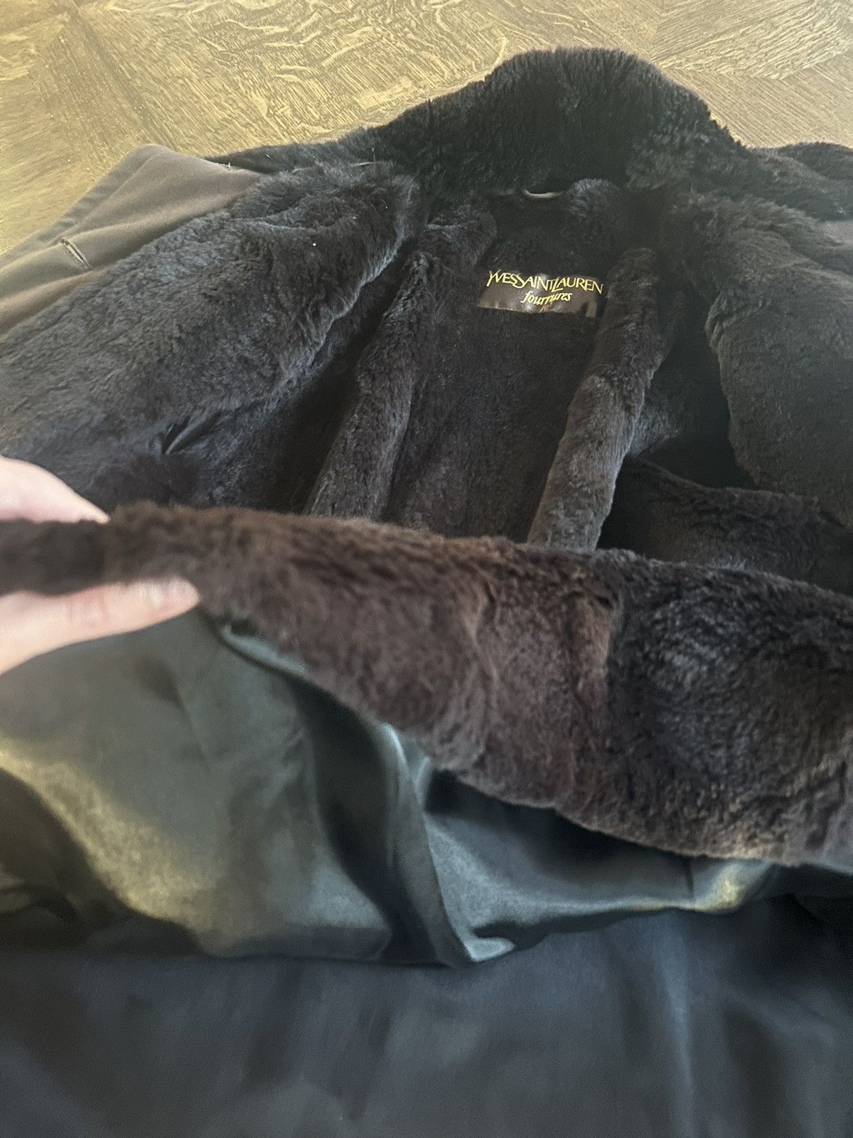 Saint Laurent Paris × Vintage × Yves Saint Laurent YSL Yves Saint Laurent fourrures fur bomber brown jacket Size US M / EU 48-50 / 2 - 9 Thumbnail