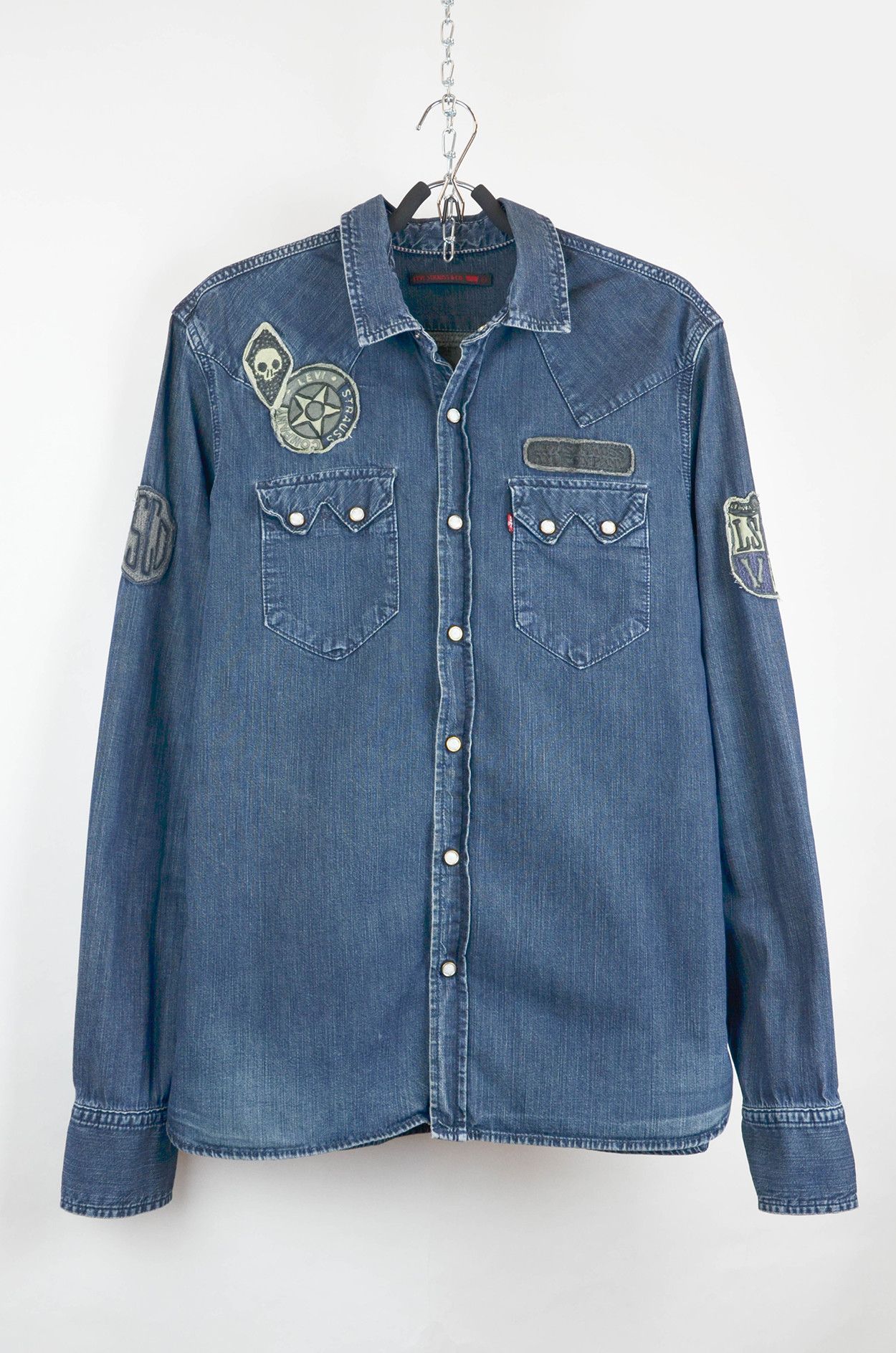 Levi's Levi’s Patched Western Denim Shirt – Made in Italy – L Size US L / EU 52-54 / 3 - 1 Thumbnail