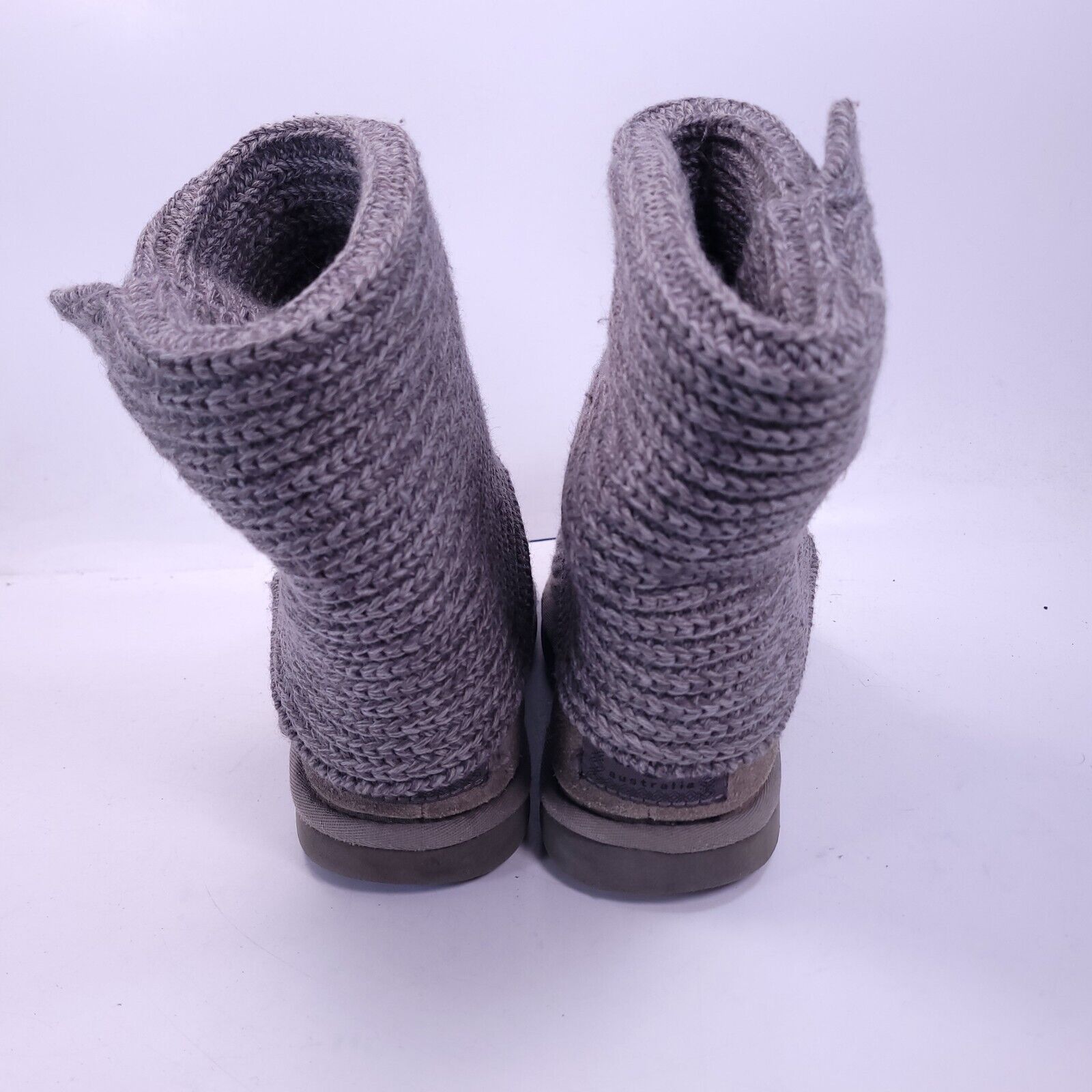 Ugg UGG Australia Casual Mid Rise Snow Boot Womens Size 5 5819 Size US 5 / IT 35 - 3 Thumbnail