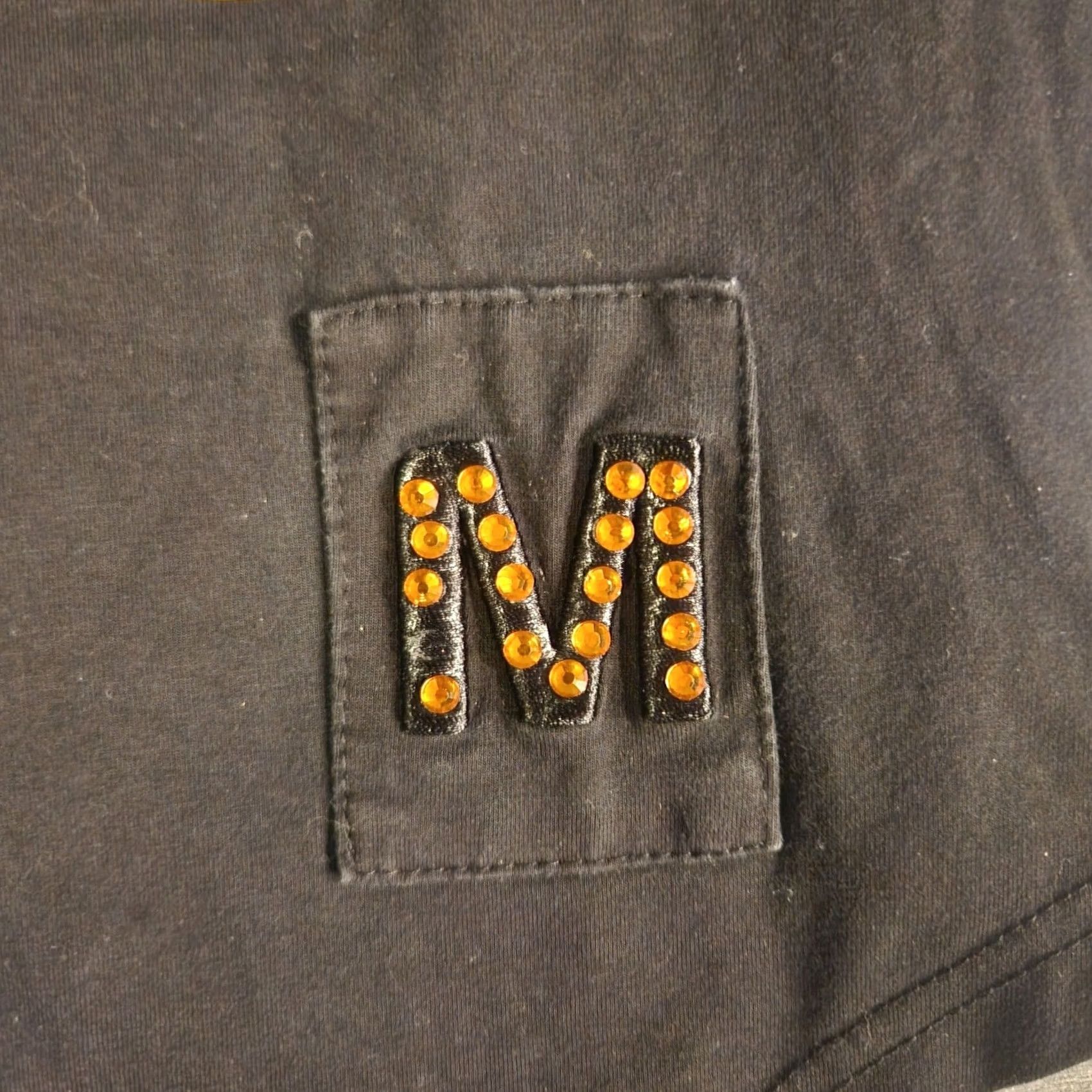 B Sides Makobi T Shirt Tee Mens Large Rhinestones Studs Gold Players Society Zip Sides Black Mens L Studded T-Shirt Size US L / EU 52-54 / 3 - 3 Thumbnail