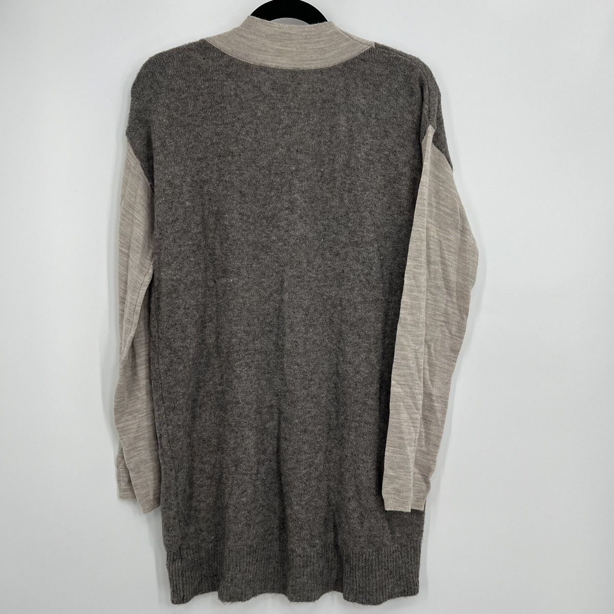 Anthropologie Anthropologie Moth Vneck Soft Boulders Wool Alpaca Pullover Size XS / US 0-2 / IT 36-38 - 8 Thumbnail