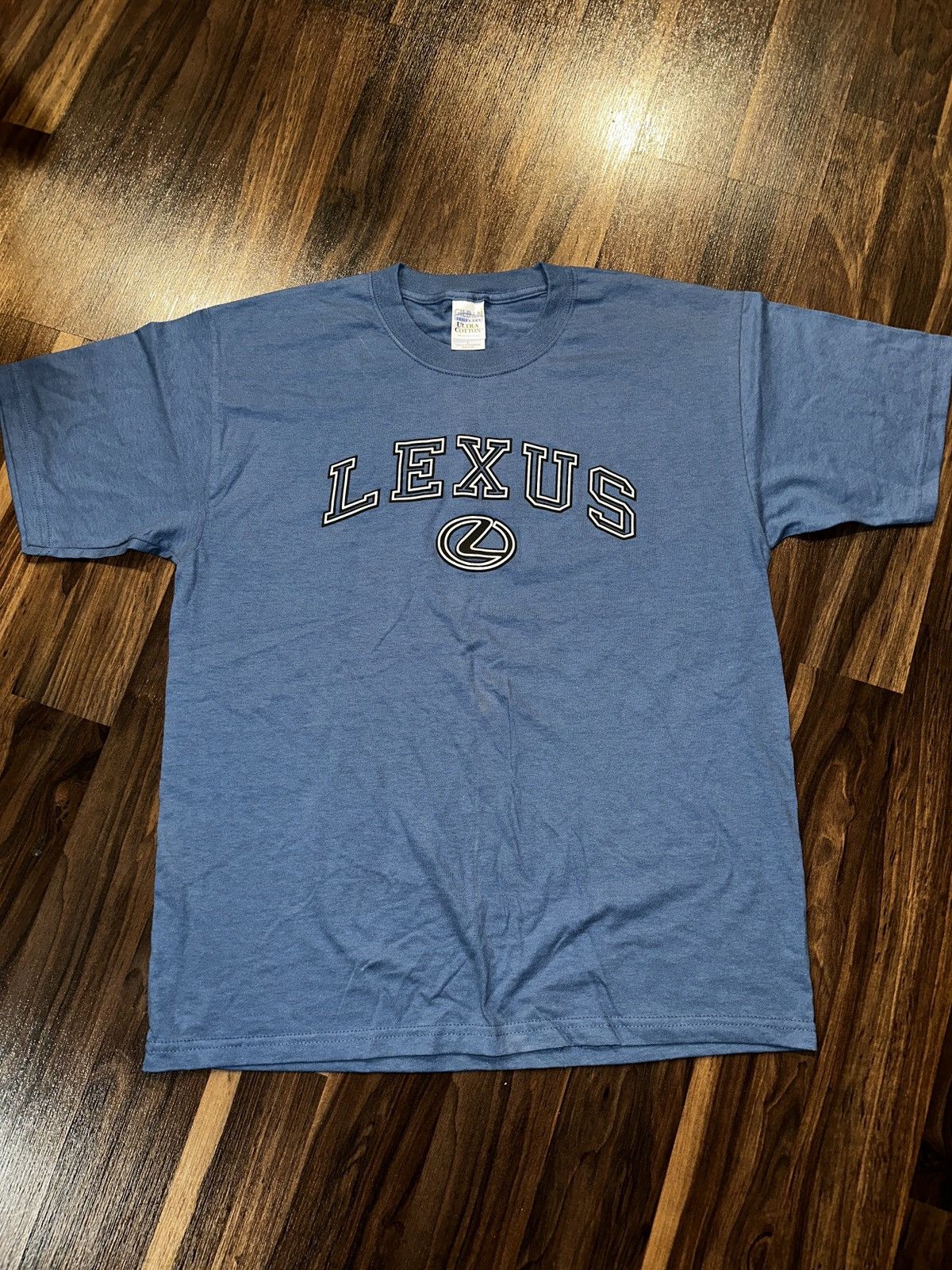 Vintage Vtg LEXUS Spell Out Logo Graphic Tee Large Size US L / EU 52-54 / 3 - 1 Thumbnail