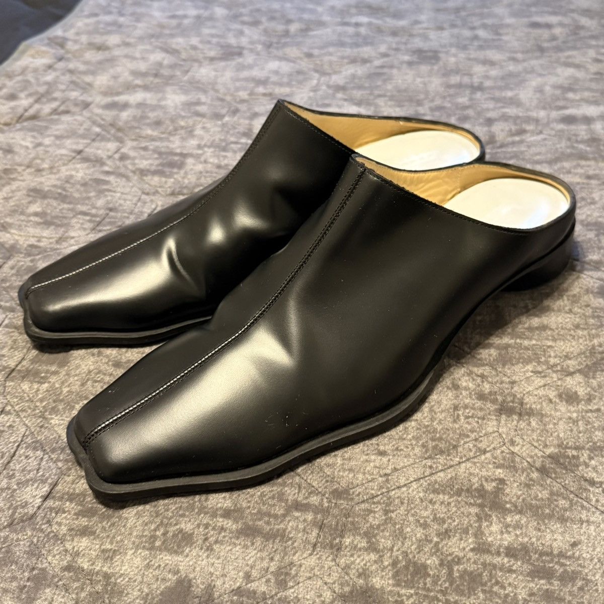 Maison Margiela Black Leather Slippers (OPEN TO OFFERS)