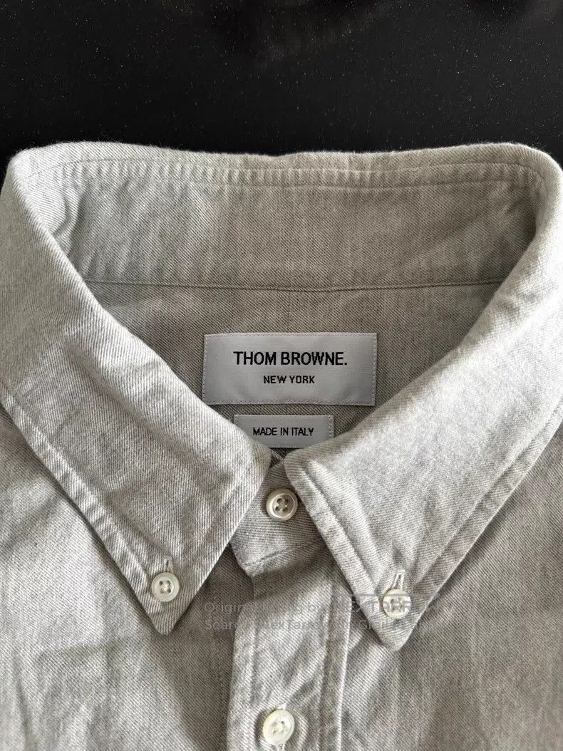 Thom Browne Thom Browne Gray Sleeve Label Shirt Size US XXL / EU 58 / 5 - 3 Thumbnail
