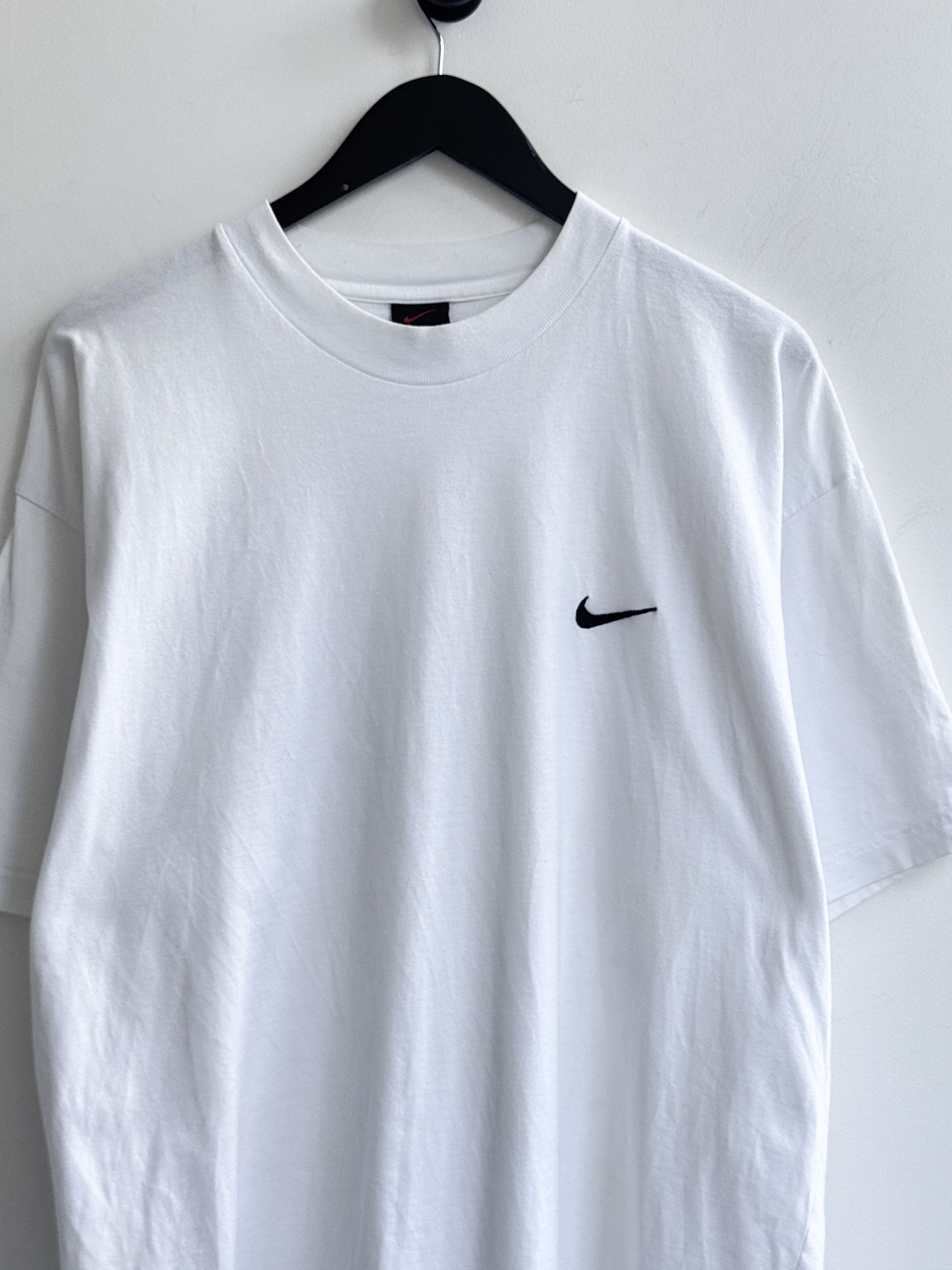 Nike Vintage Nike T-Shirt Size US XL / EU 56 / 4 - 2 Thumbnail
