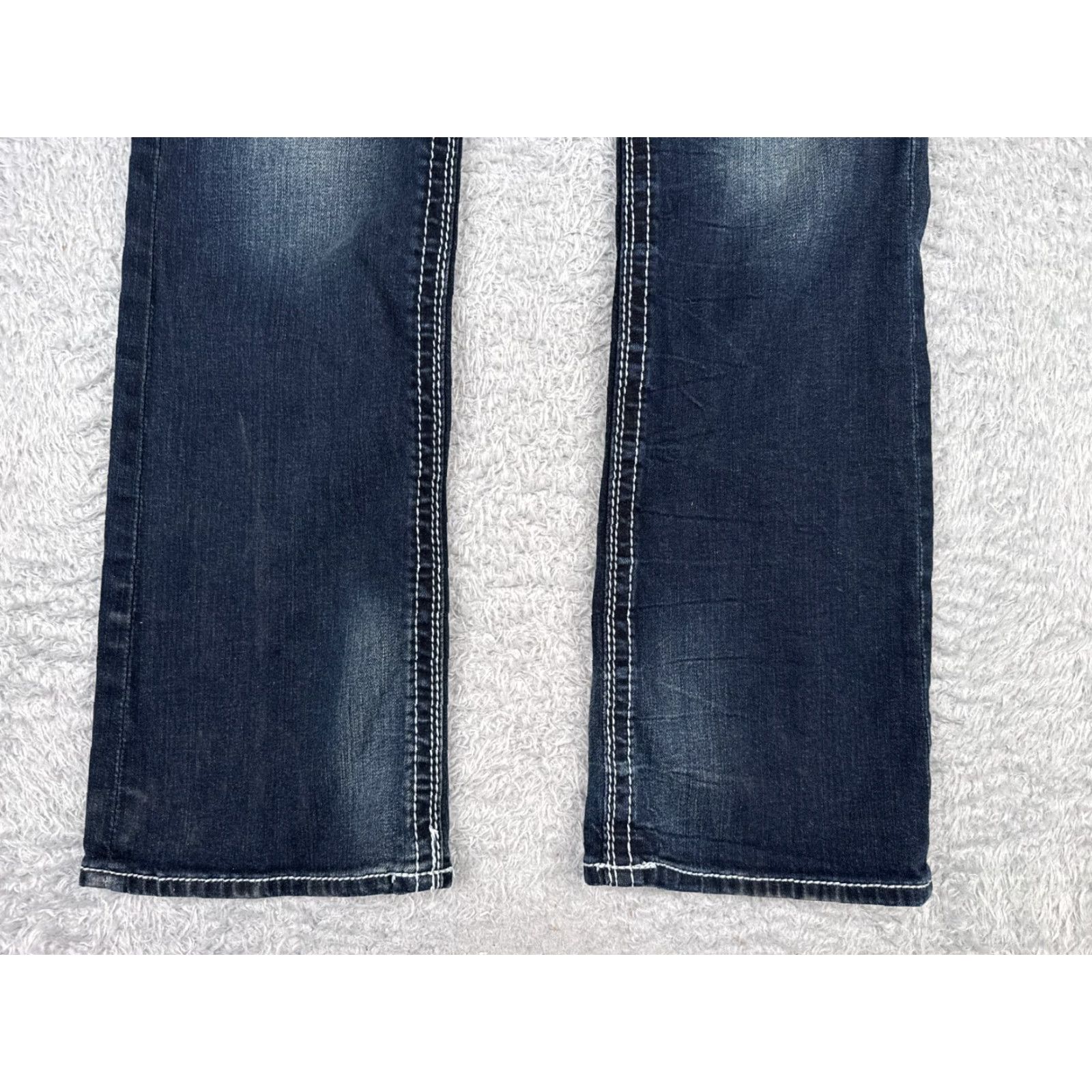 Vintage Maurices Jeans Womens 9 Blue Denim Bootcut Dark Wash Low Rise 32x31 5-Pocket Zipper Stretch Regular Cotton Blend Vintage No Size 30" / US 8 / IT 44 - 2 Thumbnail