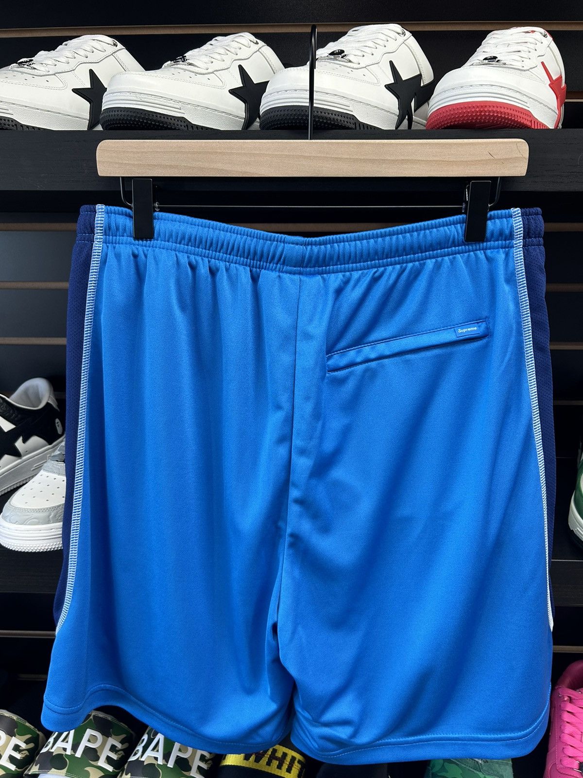 Supreme Supreme 30 year of dedication shorts Size US 30 / EU 46 - 2 Thumbnail
