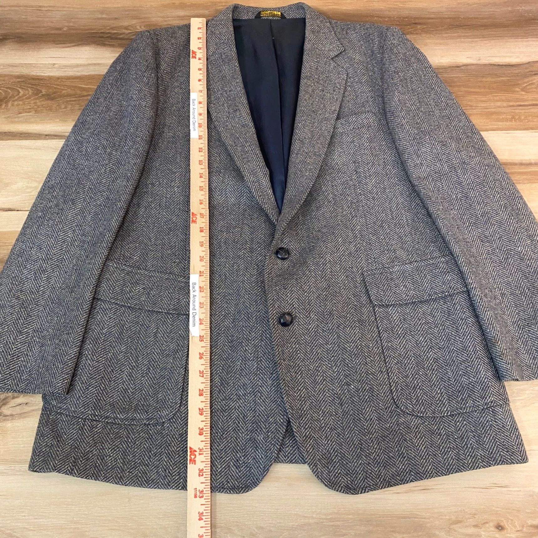 Haggar VINTAGE Haggar Imperial Herringbone Blazer Mens 46L Wool Tweed Wool Sport Coat Gray Blazer Long Button Notch 100% Wool Casual Business Menswear Size 46R - 5 Thumbnail