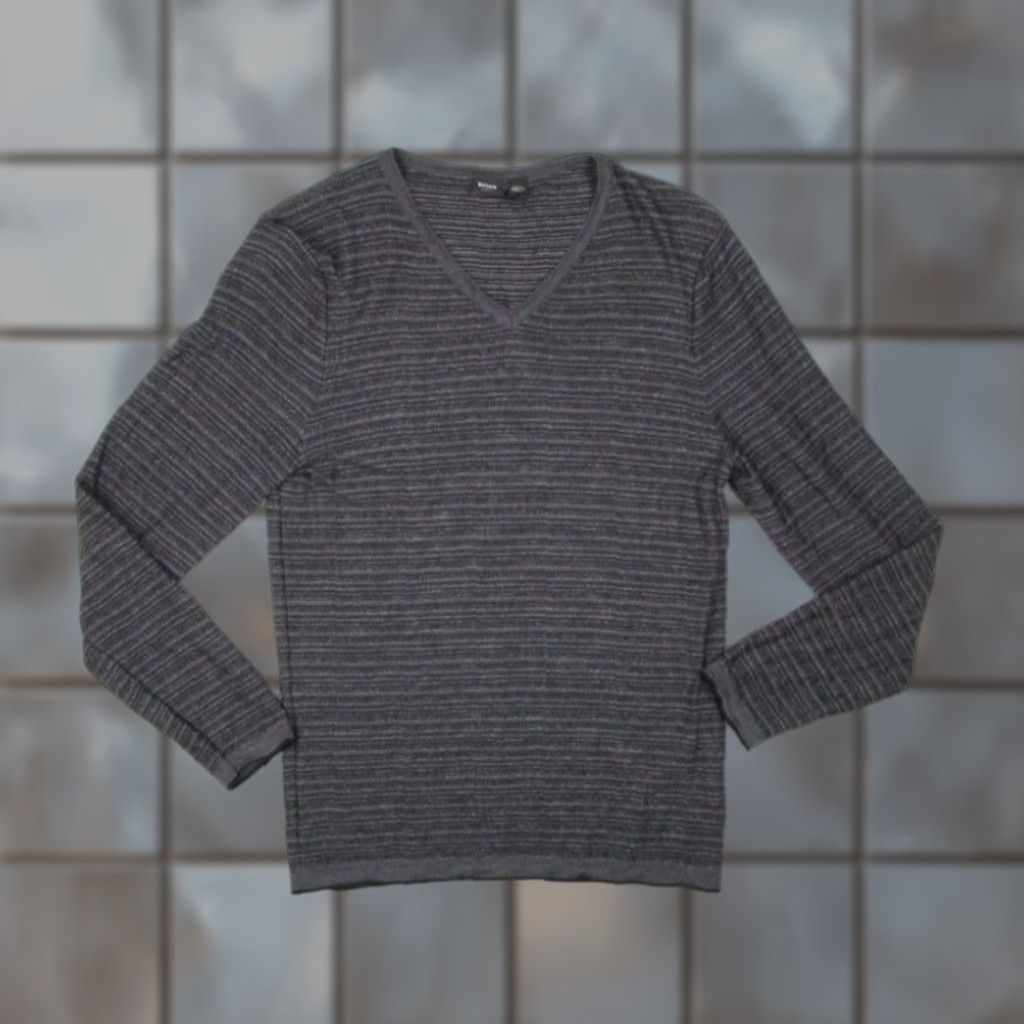 Hugo Boss HUGO BOSS Slim Fit V Neck Pullover Sweater Mens Large Gray Wool Blend Knit Size US L / EU 52-54 / 3 - 1 Thumbnail