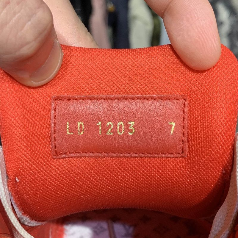 Louis Vuitton Louis Vuitton Trainer Low Top Sneakers with Red Graphics -2 Size US 8 / EU 41 - 3 Thumbnail