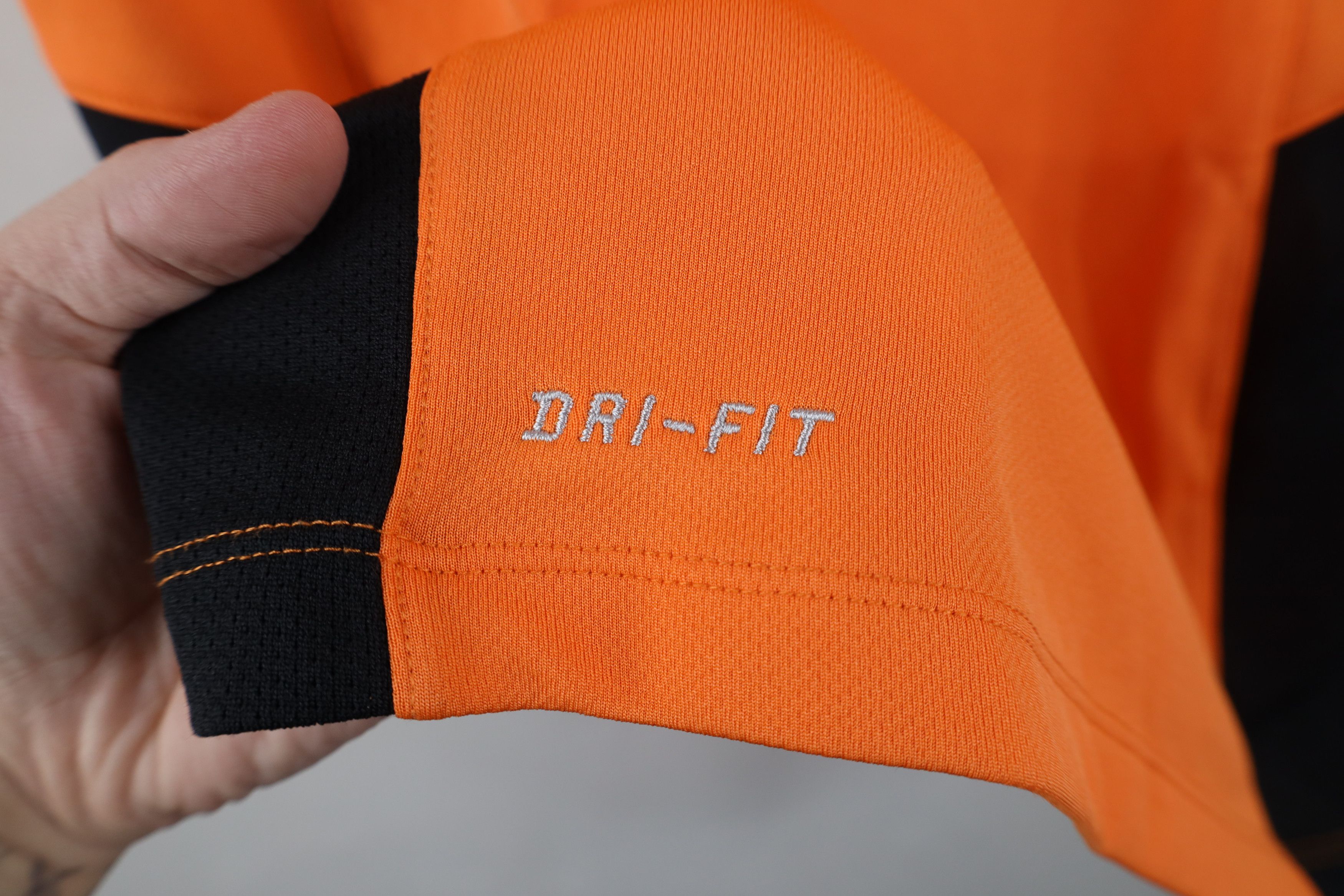 Nike × Vintage Vintage Nike Total 90 Scott Mini Swoosh Soccer Jersey Orange Size US S / EU 44-46 / 1 - 9 Thumbnail