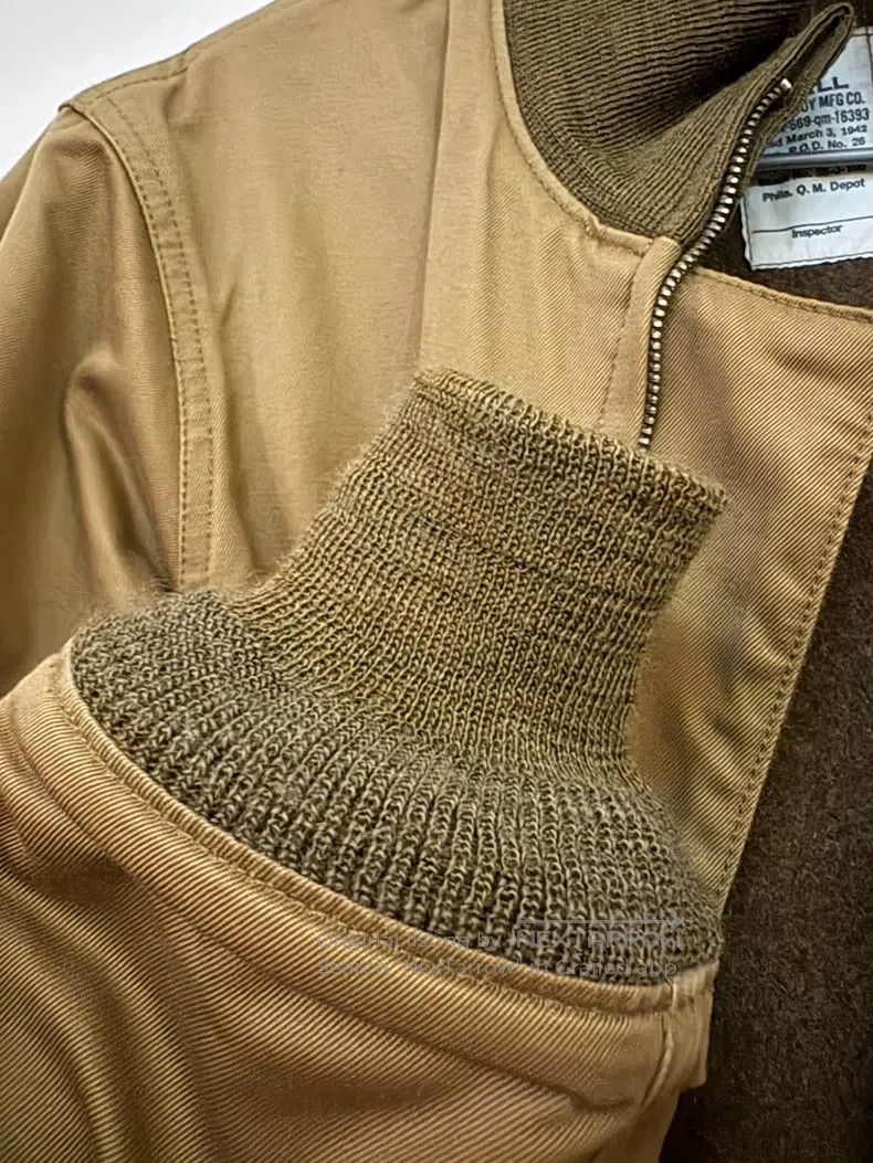 The Real McCoy's The Real McCoys Second generation tank jacket Size US S / EU 44-46 / 1 - 7 Thumbnail