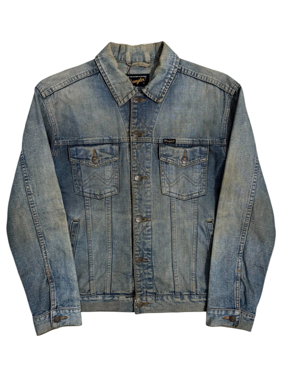 Vintage Vintage sun faded wrangler denim jacket Size US S / EU 44-46 / 1 - 1 Thumbnail