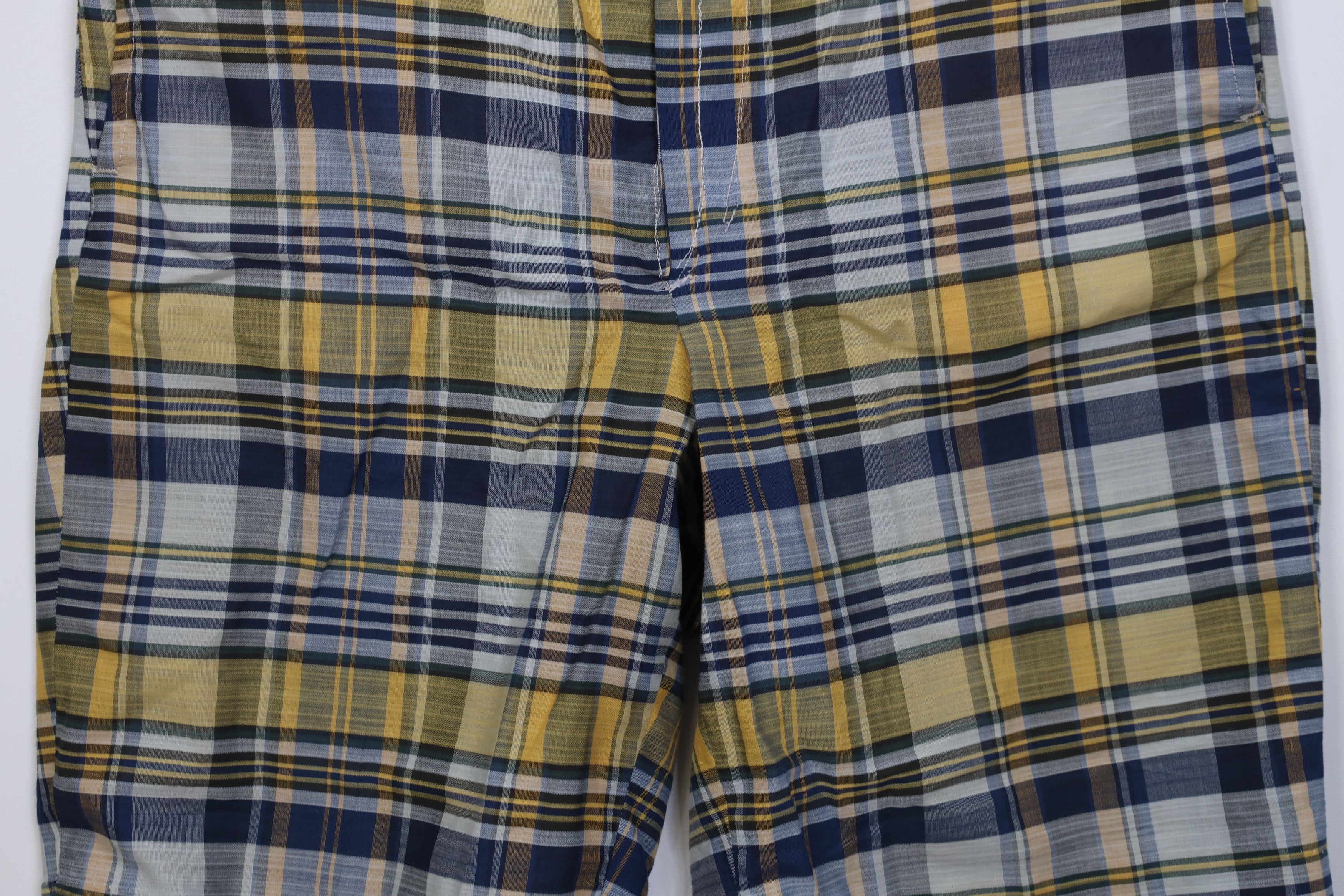 Vintage Vintage 50s Streetwear Above Knee Lightweight Chino Shorts Size US 30 / EU 46 - 3 Thumbnail