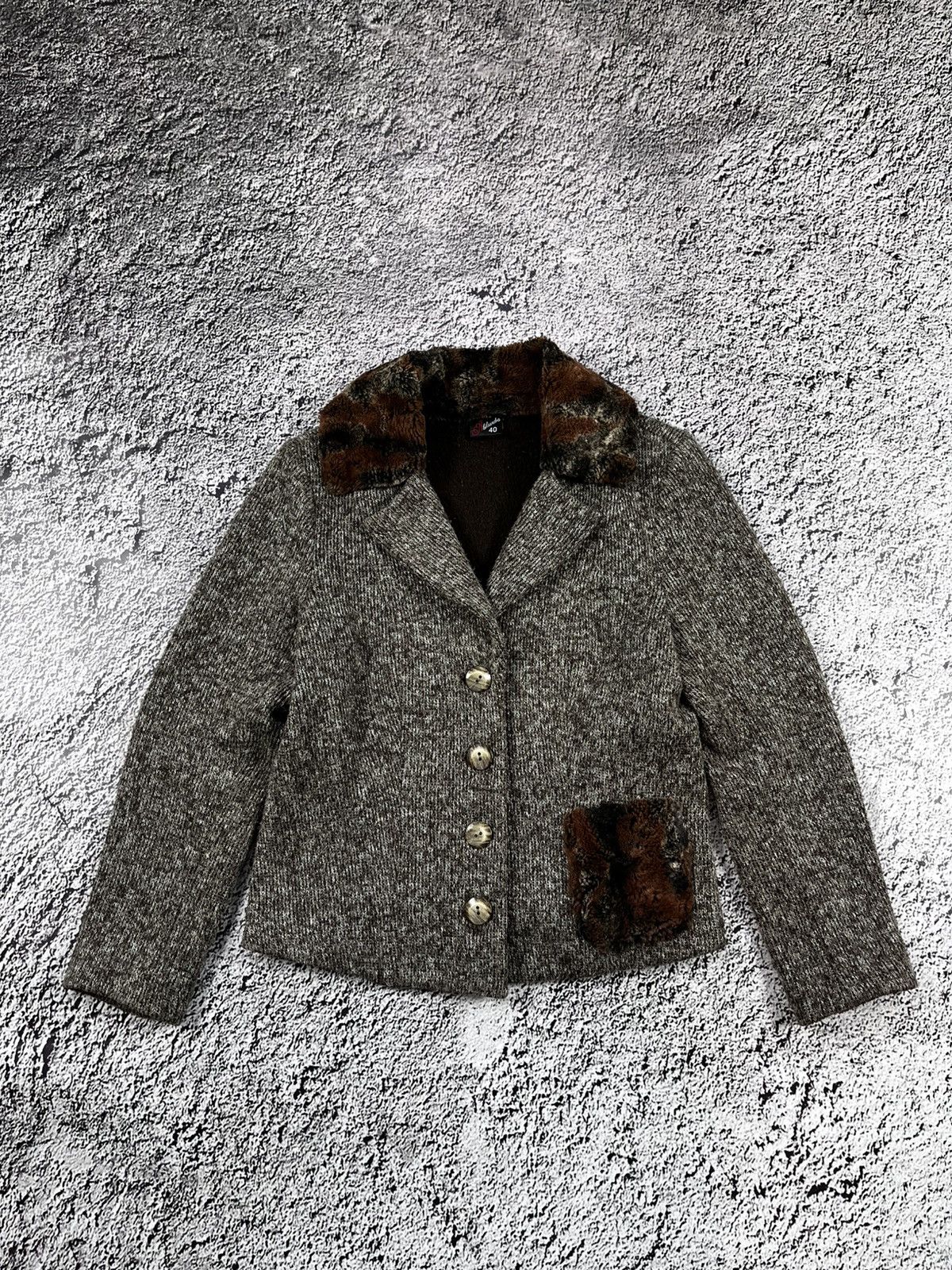 Vintage Vintage Cashmere retro cardigan jacket size 40 Size S / US 4 / IT 40 - 1 Thumbnail