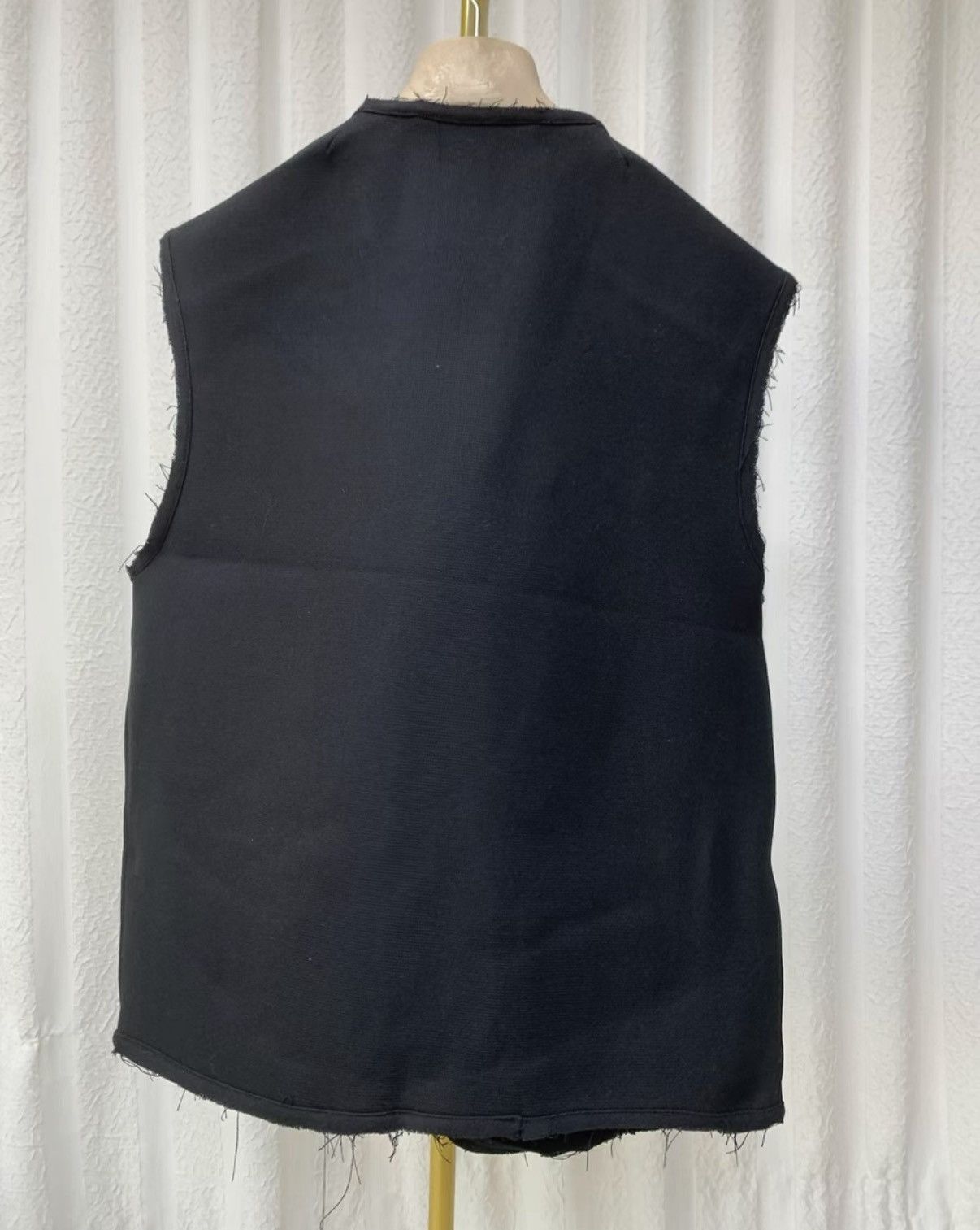 Givenchy GIVENCHY Heavyweight Multi-Pocket Journalist Vest in Black Size US M / EU 48-50 / 2 - 4 Thumbnail