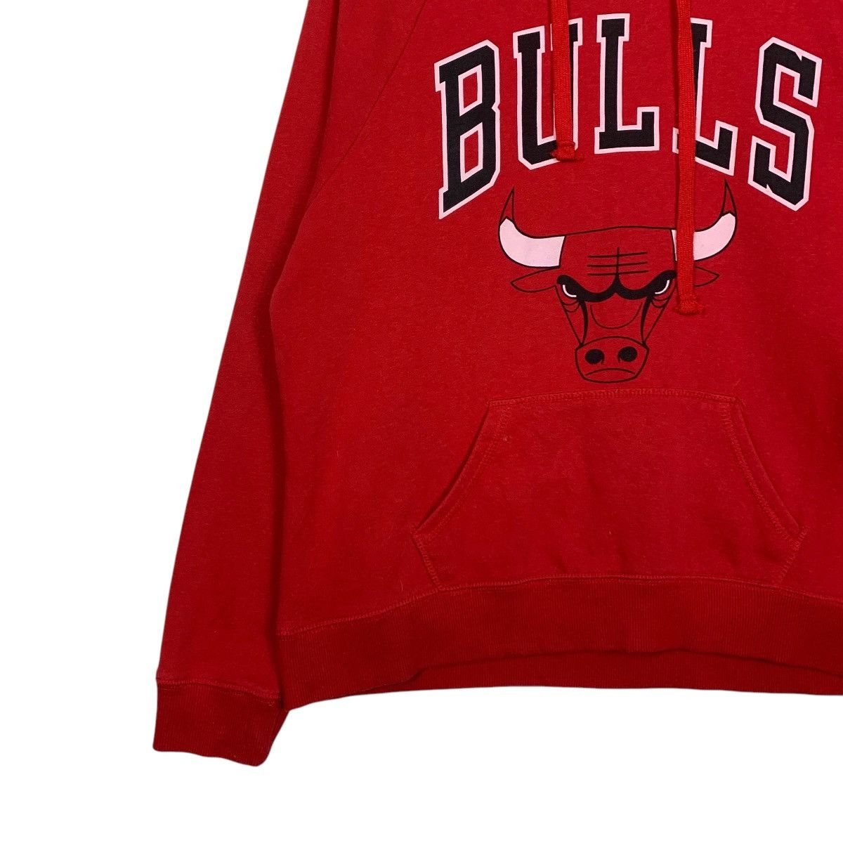 NBA NBA Chicago Bulls 66 Red Pullover Hoodie Size US L / EU 52-54 / 3 - 3 Thumbnail