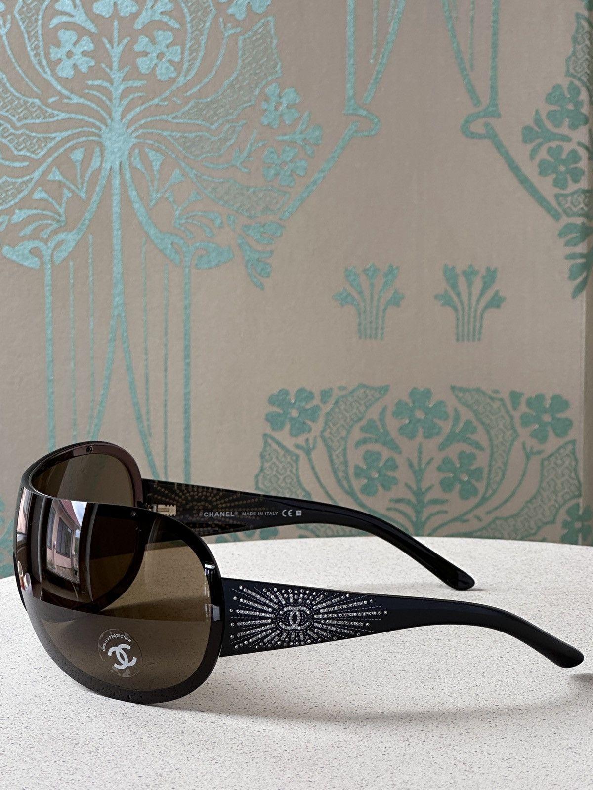 Chanel CHANEL Shield Mask Rhinestones CC Logo Sunglasses 4148-B Y2K Size ONE SIZE - 4 Thumbnail