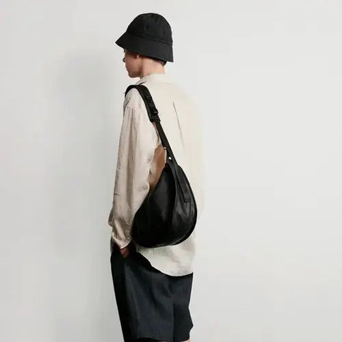 Japanese Brand Hioki Crossbody shoulder bag PU Leather casual style Size ONE SIZE - 2 Thumbnail