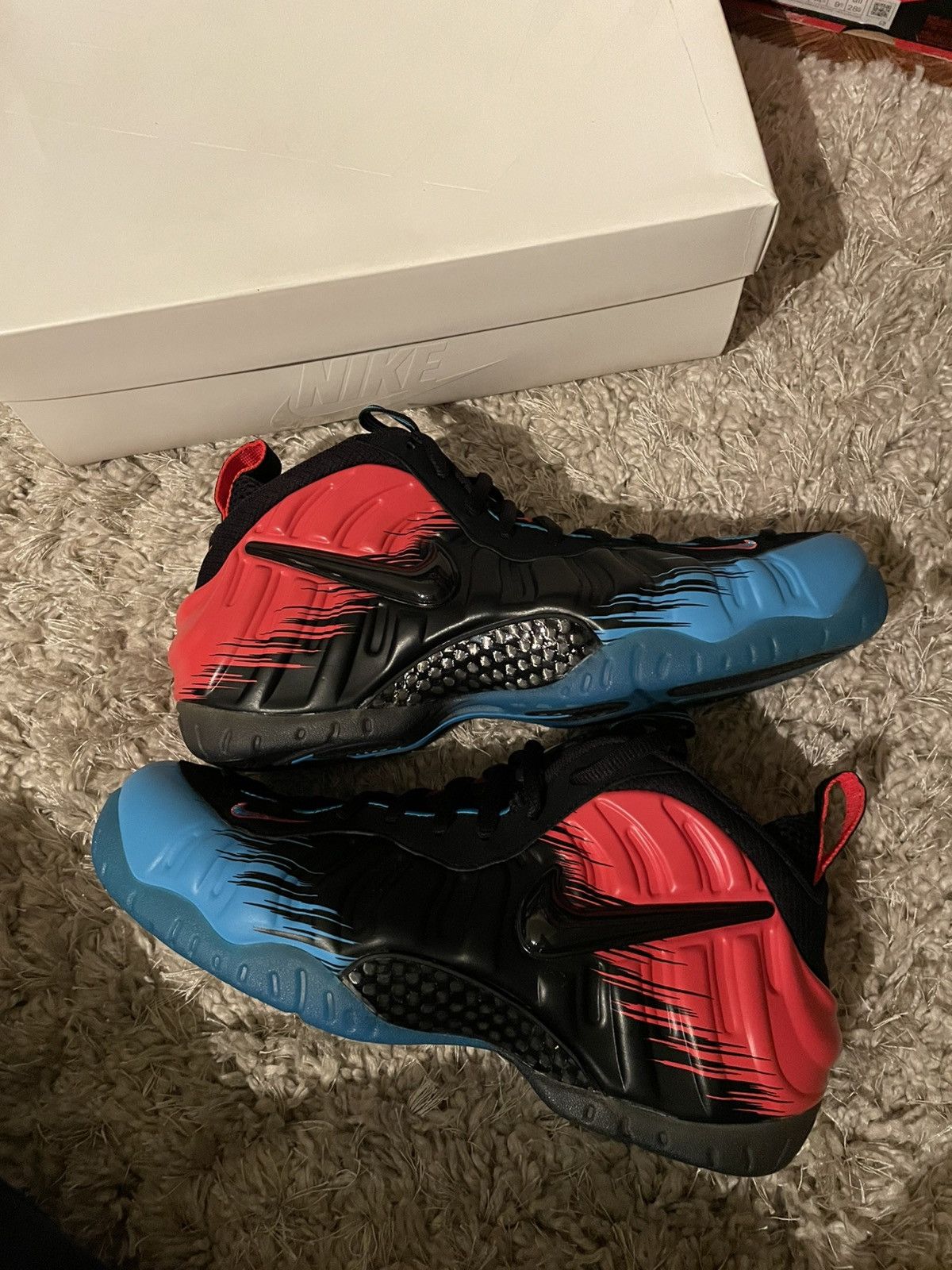 Nike Nike Air Foamposite Pro Spiderman Size US 10 / EU 43 - 2 Thumbnail