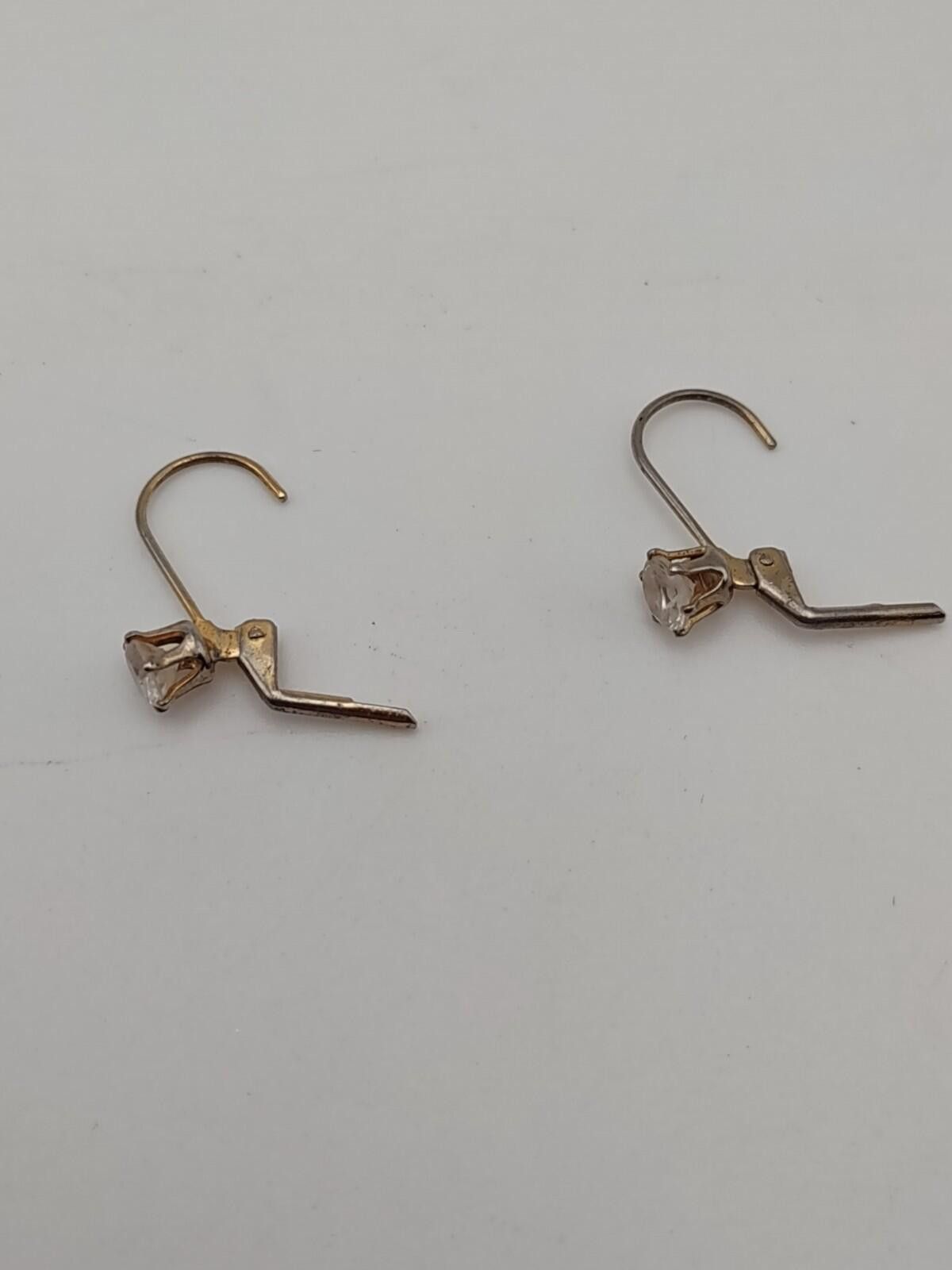 The Unbranded Brand 925 Sterling Silver Round CZ Leverback Drop Earrings Size ONE SIZE - 3 Thumbnail