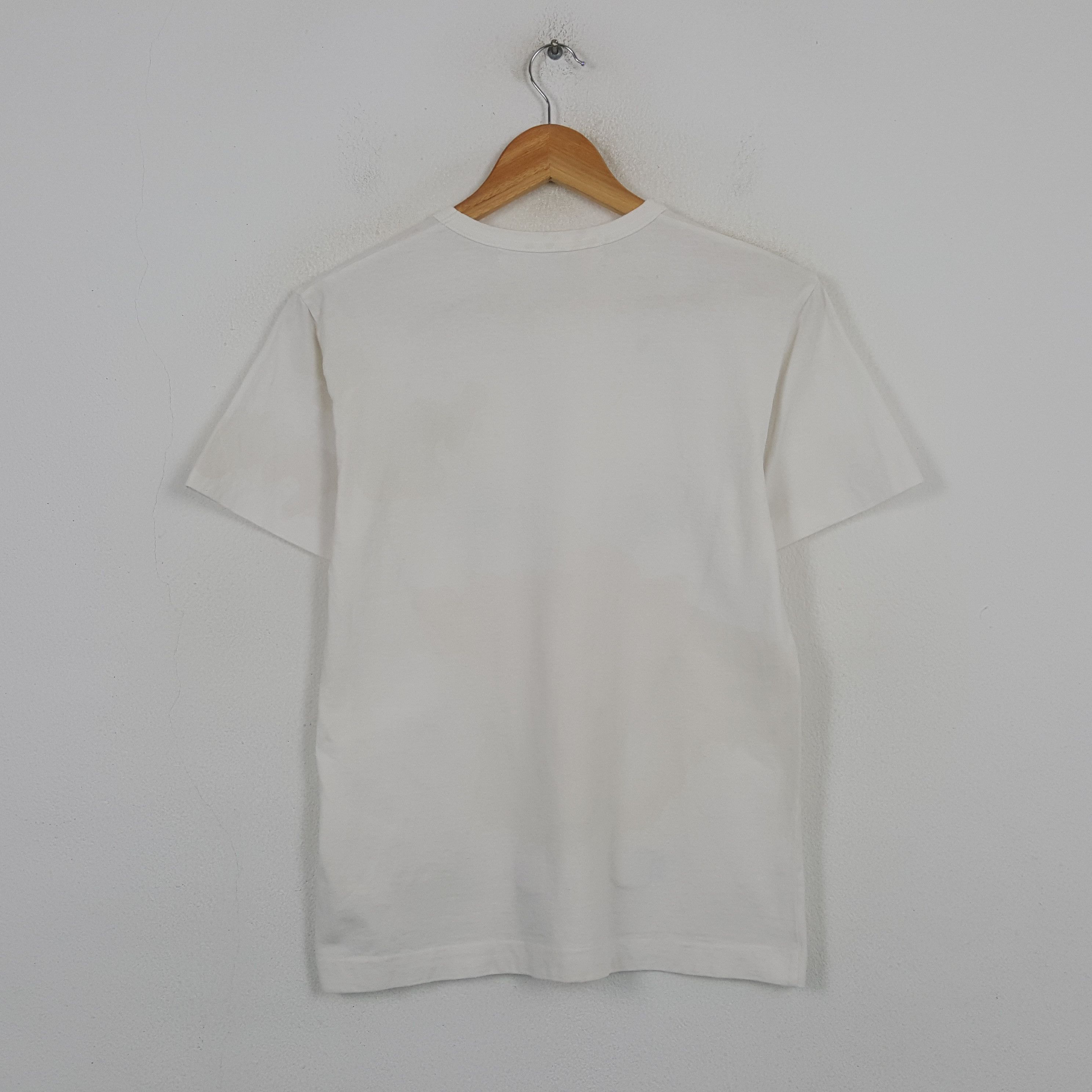 Comme des Garcons Vintage Comme Des Garçons Play Japan Brand T-shirt RR15 Size US S / EU 44-46 / 1 - 3 Thumbnail