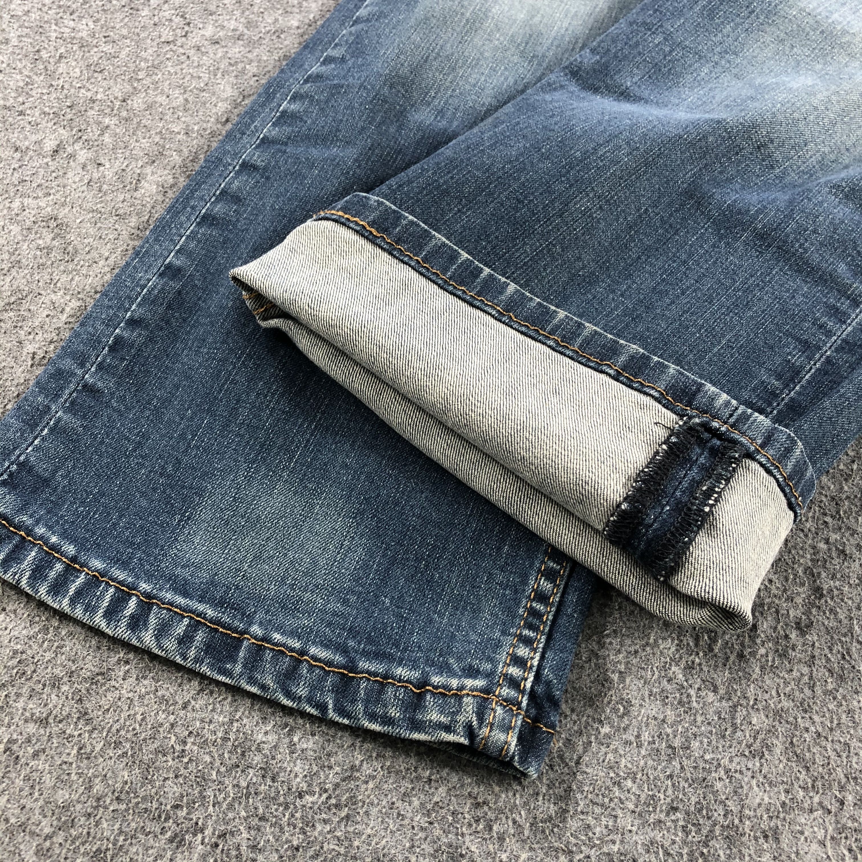 Levi's Vintage Blue Wash Levis 505 Jeans-J2153 Size US 35 - 6 Thumbnail