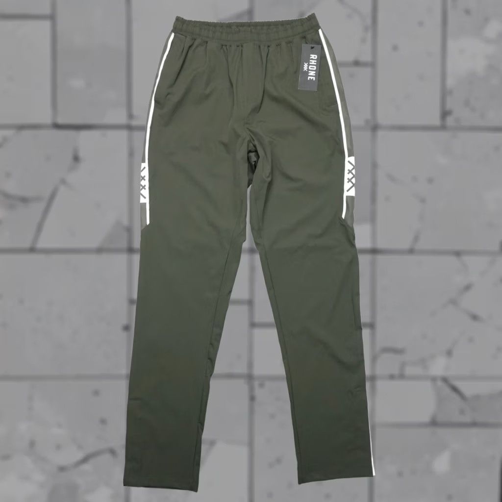 Rhone Rhone Track Pant 31" Inseam Size S Relaxed Fit Lightweight Performance Pants Men Dark Moss Size US 29 - 1 Thumbnail