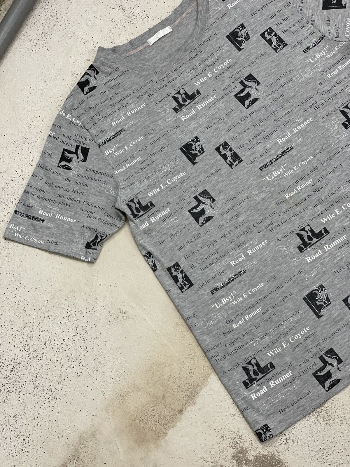 Japanese Brand Full Print Road Runner Wile E.Coyote Bunny Size US M / EU 48-50 / 2 - 3 Thumbnail