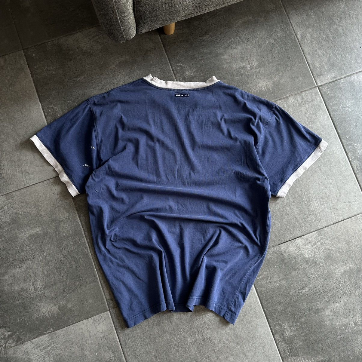 Nike × Vintage Vintage Nike T-shirts Centre Swoosh Ugly Fashion Y2K 00s Size US XXL / EU 58 / 5 - 6 Thumbnail