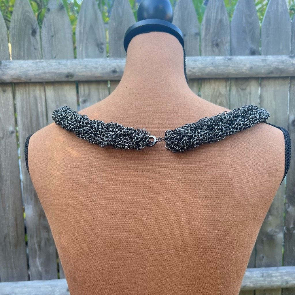 Vintage Vintage Braided Chainmail Necklace, Ruby Rhinestones, Heavy Size ONE SIZE - 5 Thumbnail