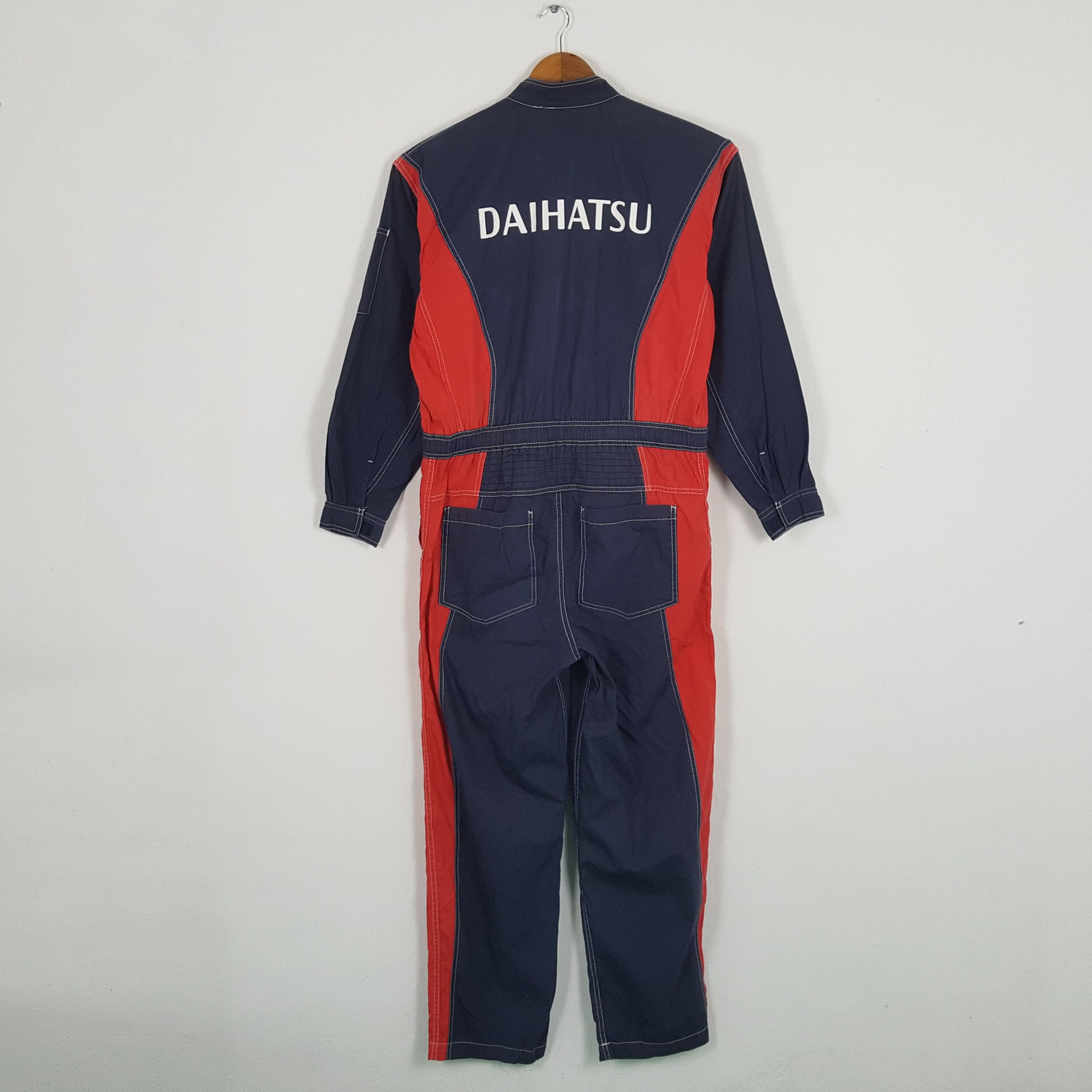 Vintage Vintage DAIHATSU Japanese Motorsports Coverall Jacket Size US XL / EU 56 / 4 - 1 Thumbnail