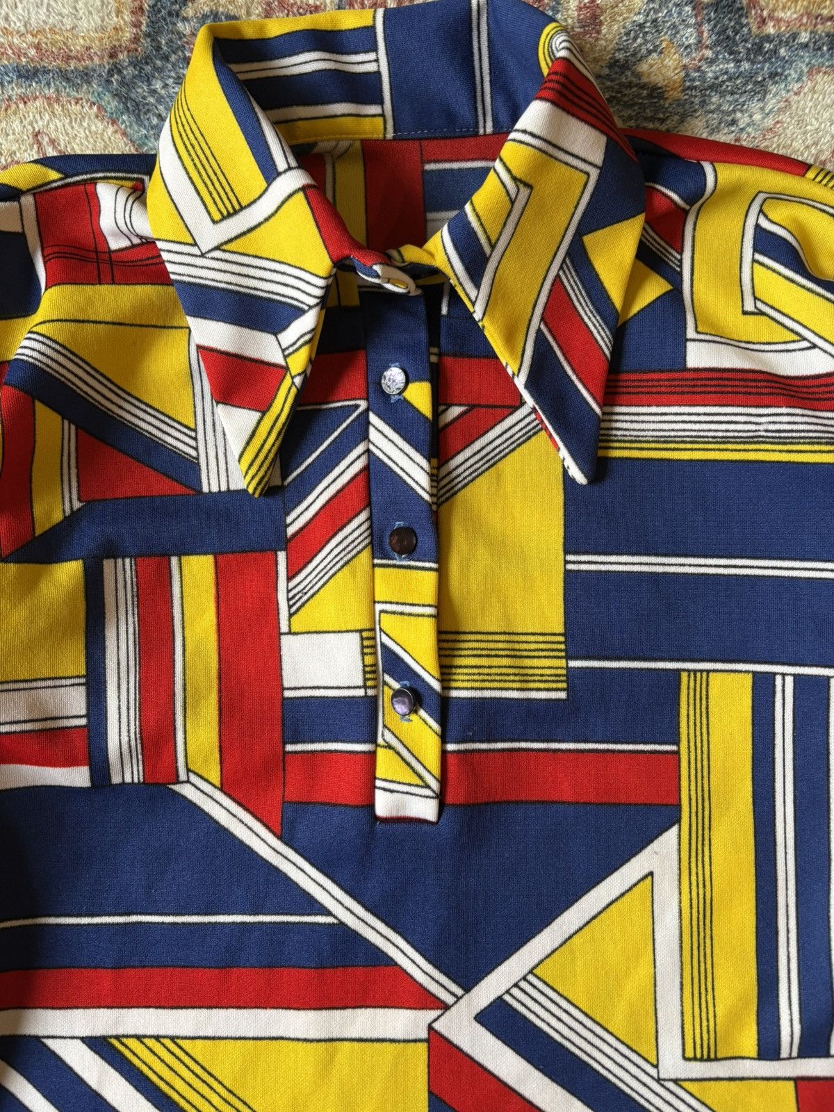 Vintage Vintage 70s Colour Blocking Cropped Henley Shirt Medium Size US M / EU 48-50 / 2 - 4 Thumbnail